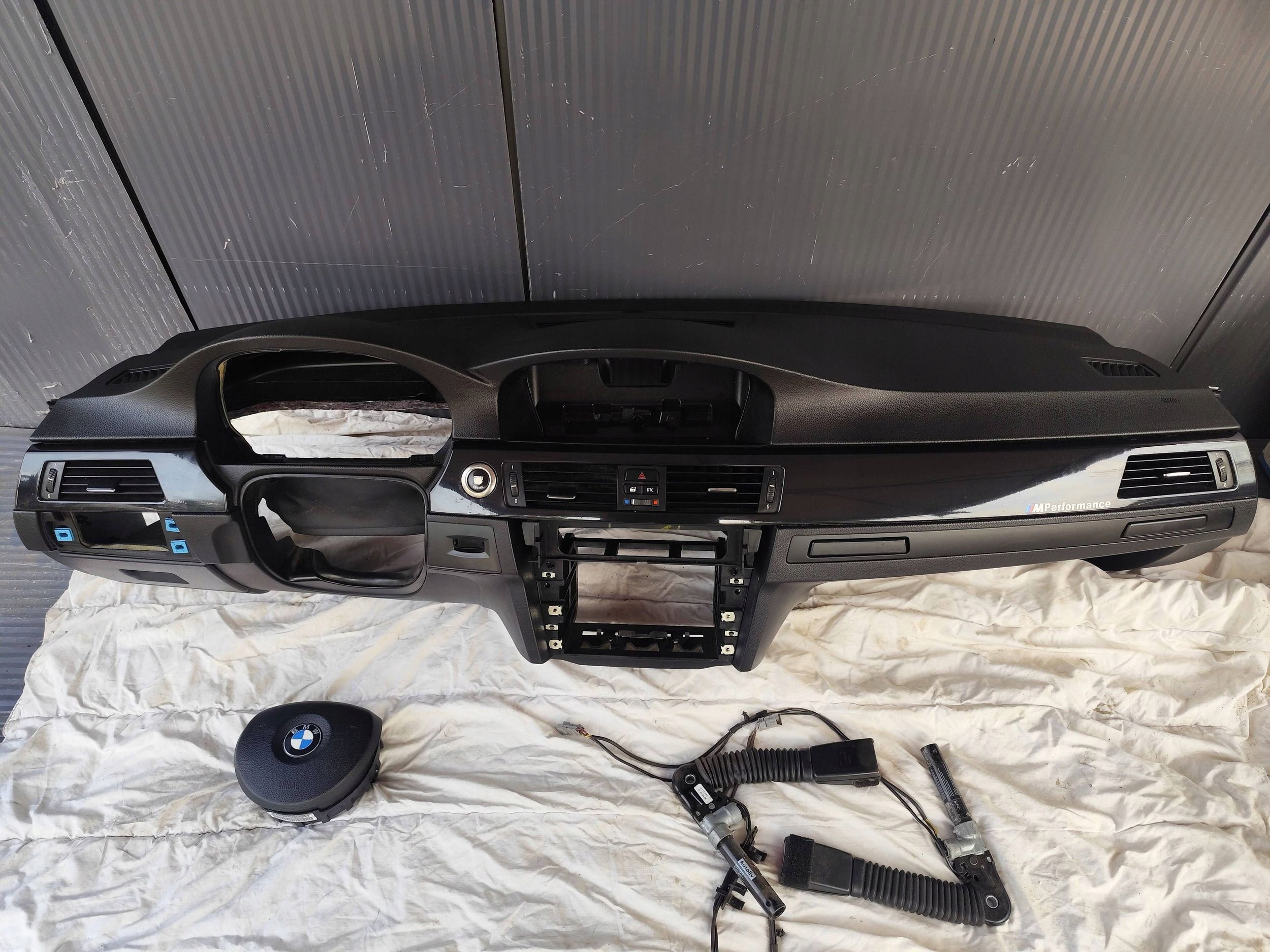 BMW E93 Konsole AIRBAG Gurten KOMPLET DEMONTAZ