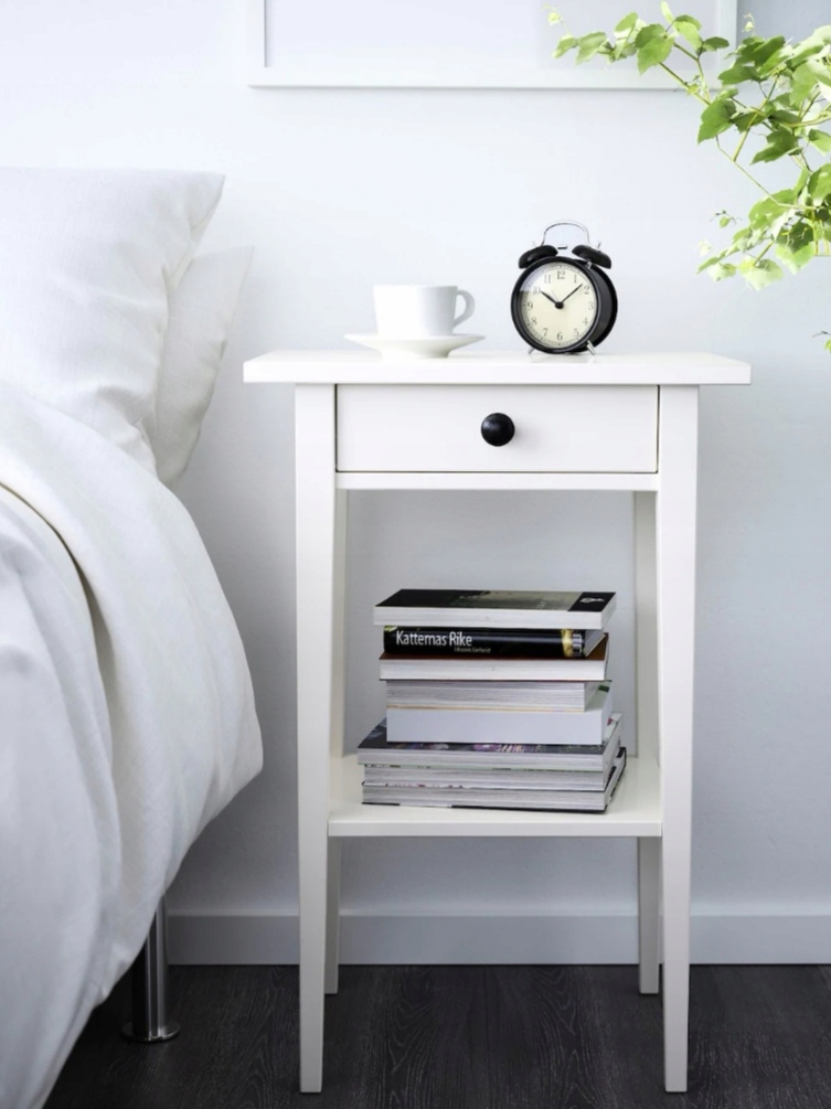 ХЕМНЭС ночной Столик, белая морилка 46x35 см