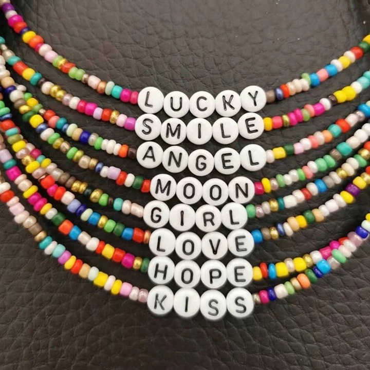 Zestaw do Robienia Bransoletek Literki Korale 4500 Materiał inny