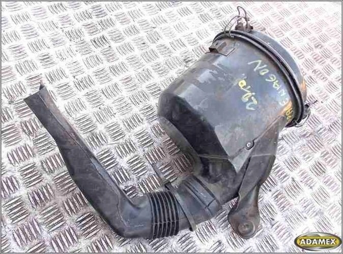 mitsubishi SPACE WAGON 2.0TD 96r корпус салонного фильтра