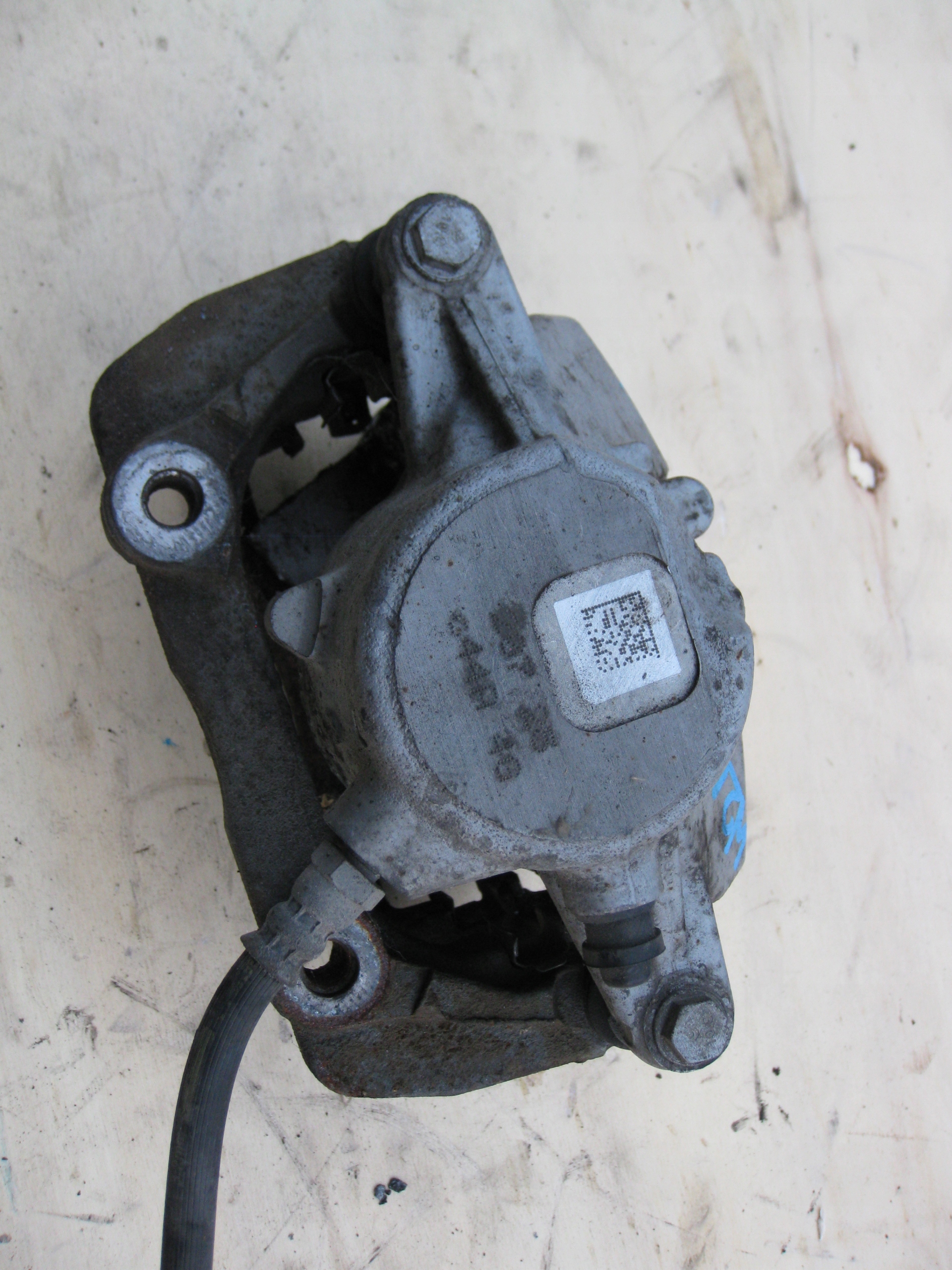 MERCEDES W212 14R caliper brake front right