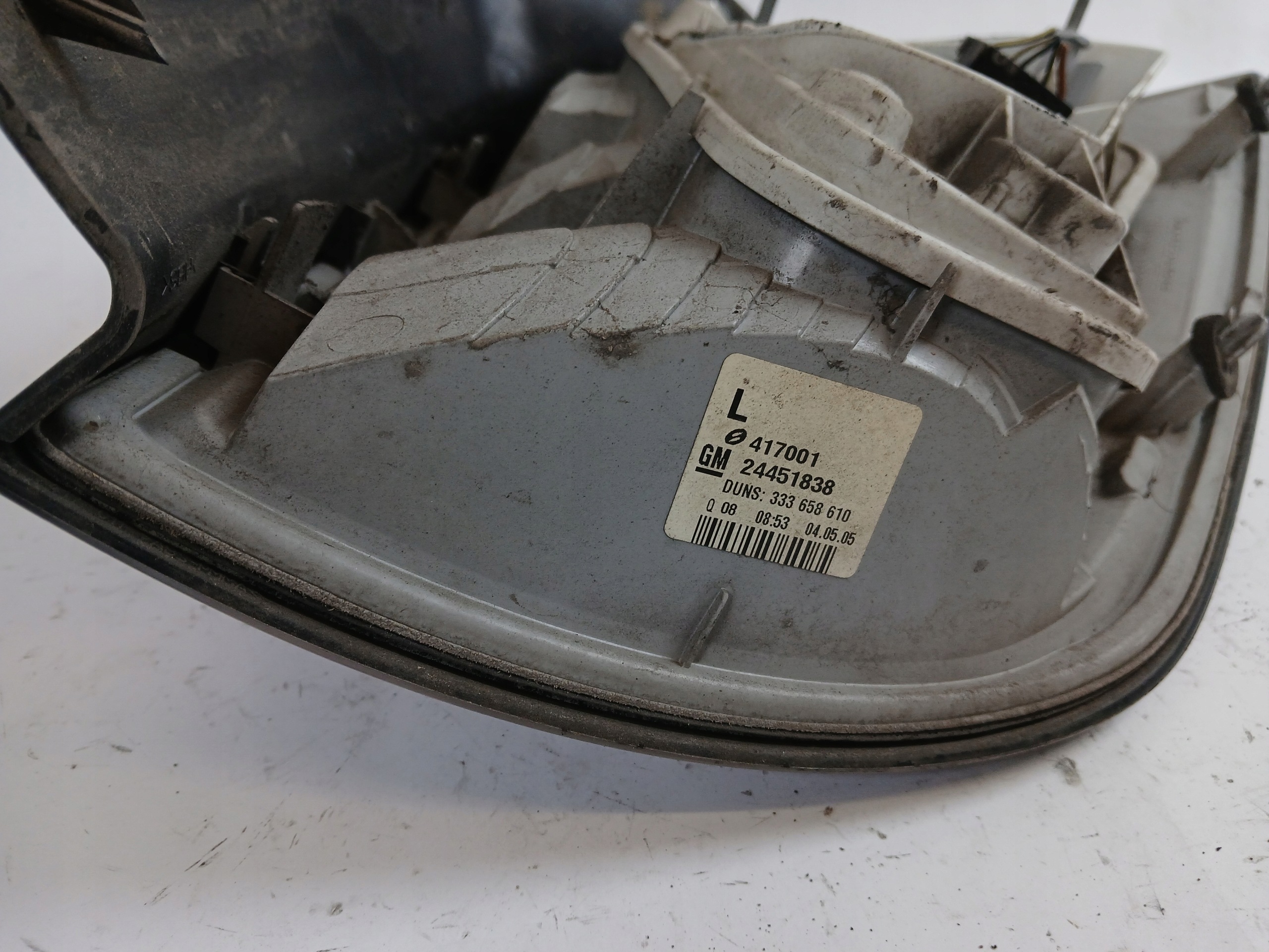 OPEL ASTRA III H KOMBI light left rear part 24451838