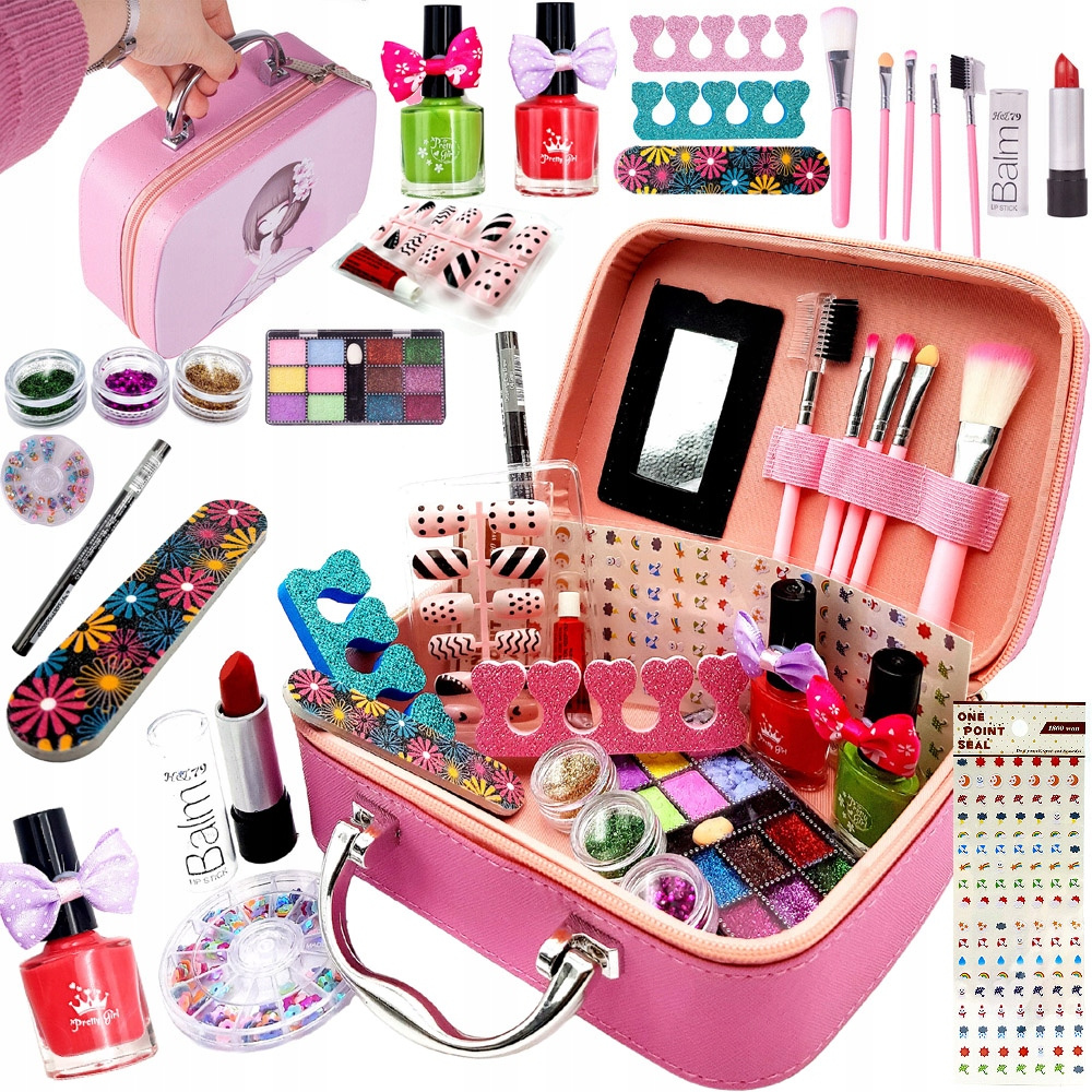 KUFEREK KOSMETYKÓW DO MAKIJAŻU I PAZNOKCI ZESTAW Kod producenta 5902721181387