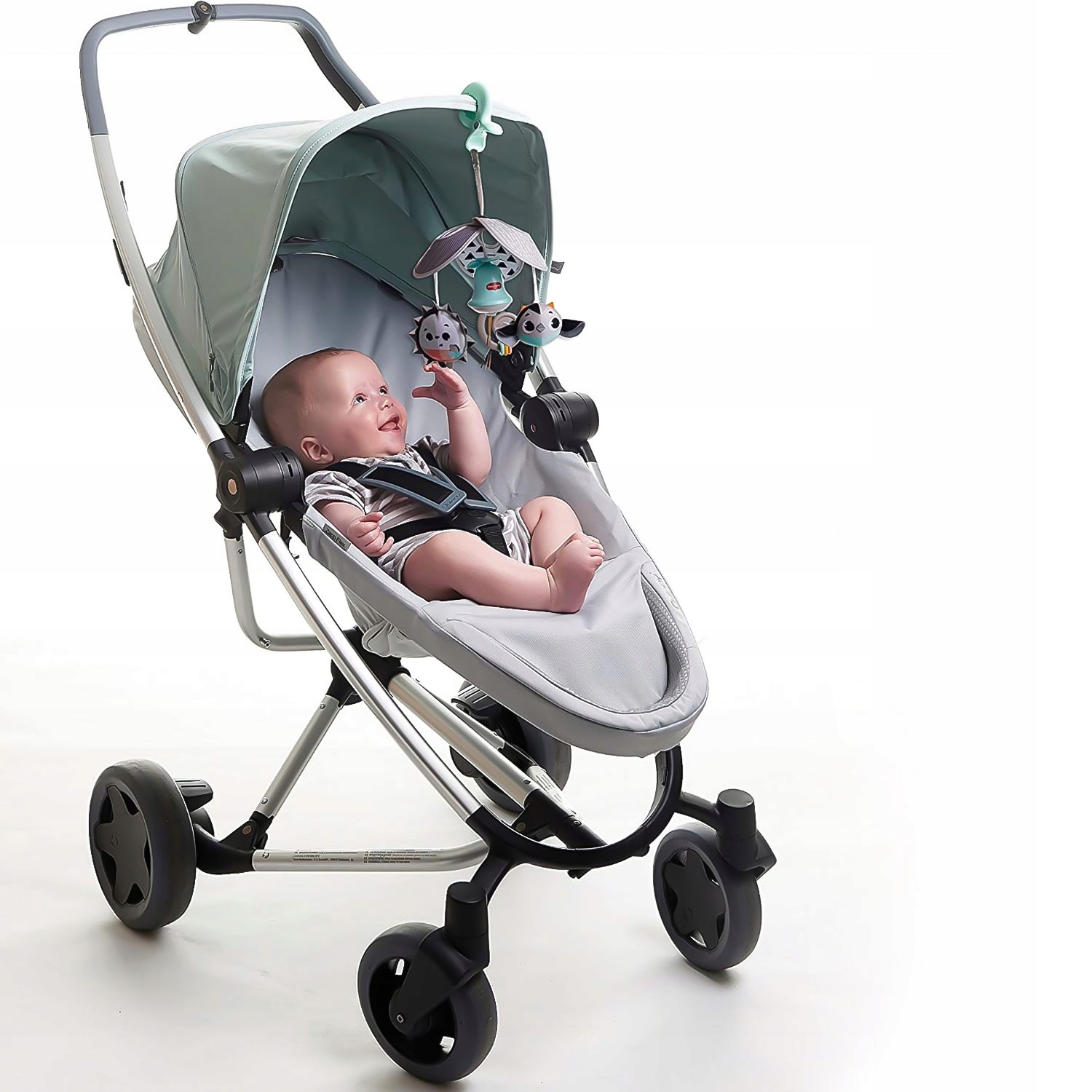 KARUZELA NAD ŁÓŻECZKO WÓZKA PODRÓŻNA KONTRASTOWA NA KLIPS DO FOTELIKA Bohater brak