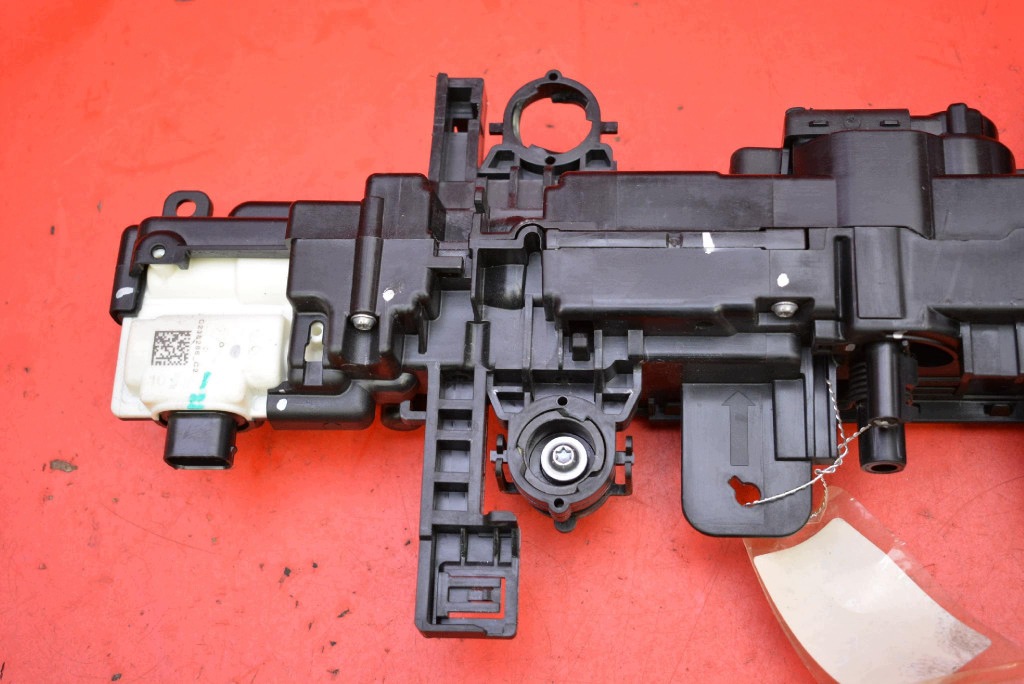 handle right front front black 403006541AA JAECOO J7 23