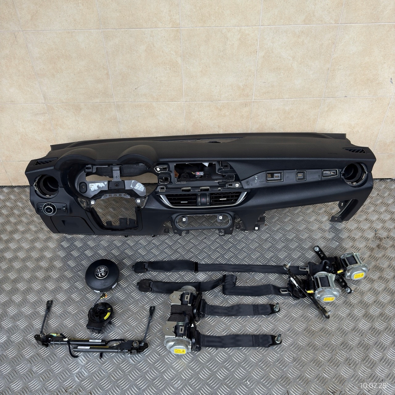 dashboard complete airbag console tension belts cockpit ALFA ROMEO STELVIO 2018 year