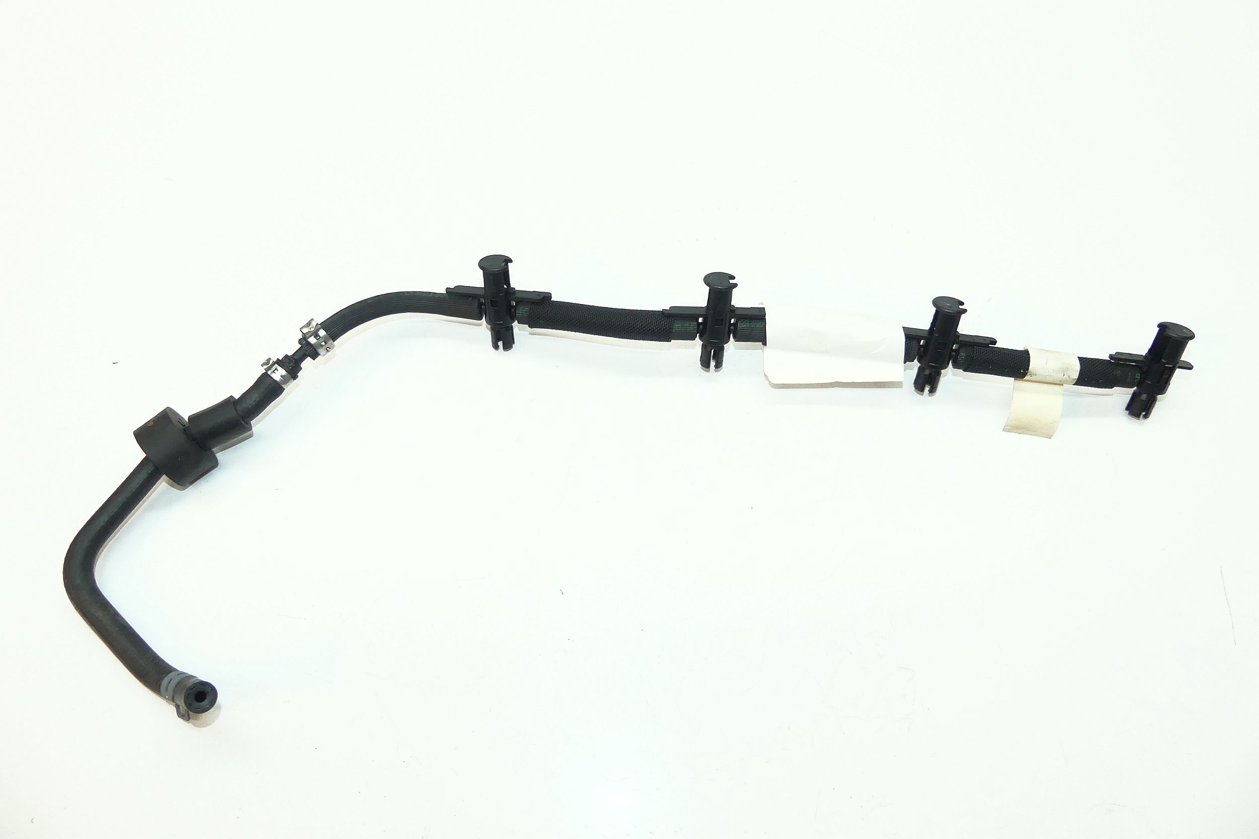 03N130235A - ARTEON 2.0 TDI BI - TDI 240 CUA КАБЕЛЬ ДЛЯ ПЕРЕЛИВА