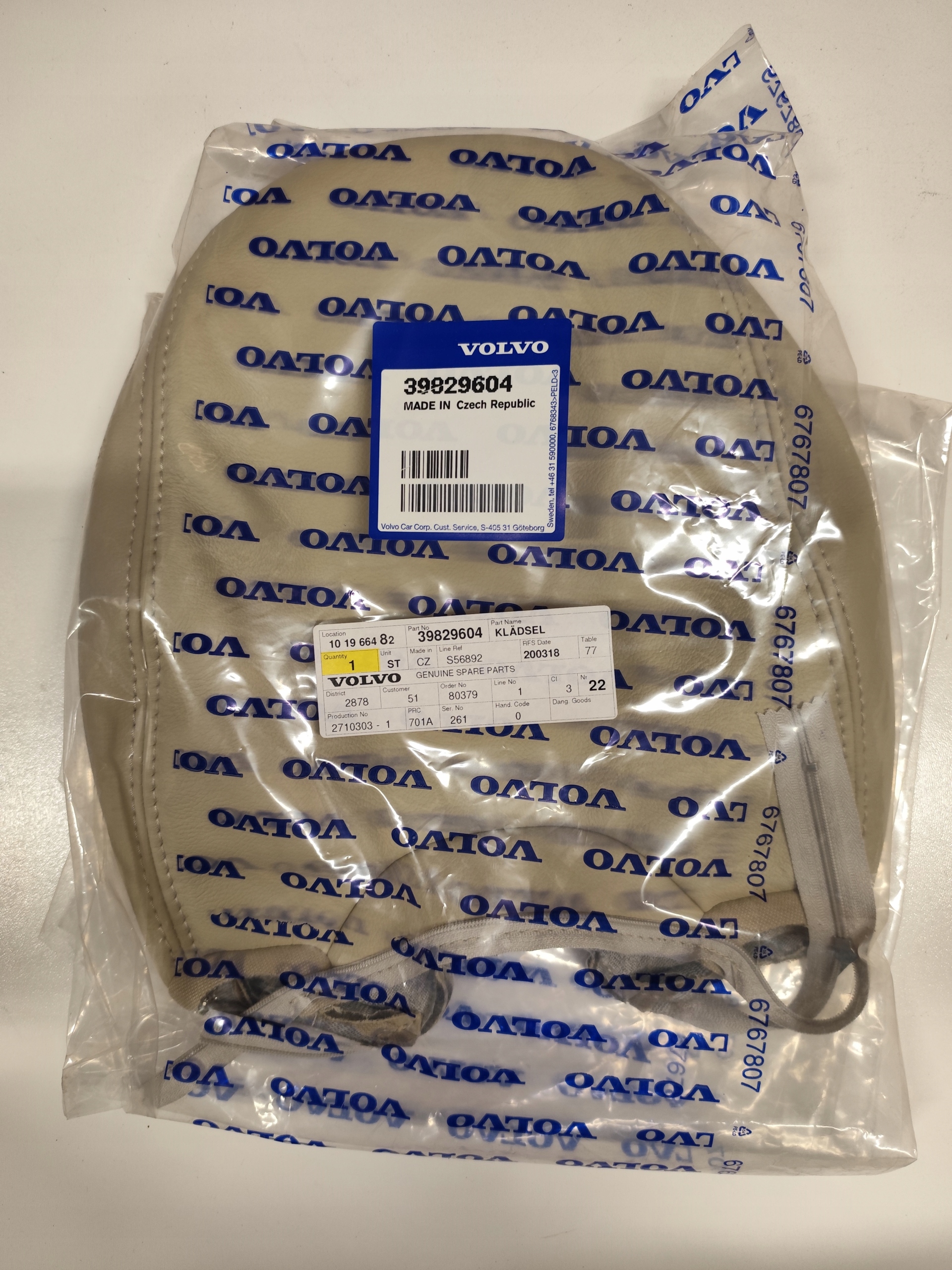 TAPICERKA ZAGŁÓWKA PRZÓD VOLVO XC60 2017-2017 39829604 ORYGINAŁ