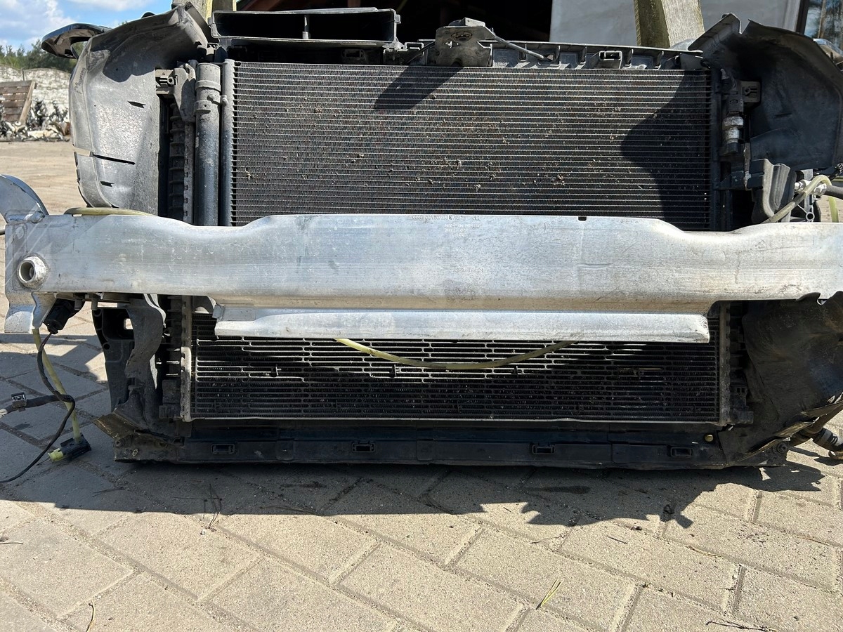 AUDI Q5 80A LIFT 2.0 TDI PAS PRZEDNI KOMPLET CHŁODNIC WZMOCNIENIE Producent części Audi OE