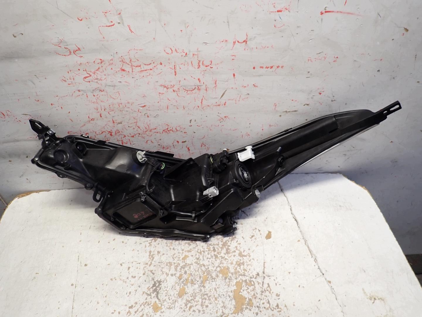 light front front right TOYOTA CHR 2016- FULL LED 81110-F4071