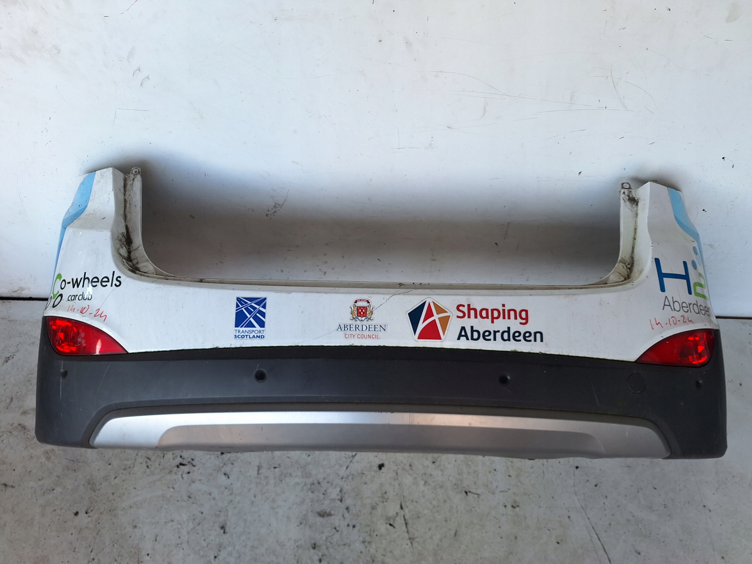 HYUNDAI IX35 09-15 bumper rear part + sider + PDC