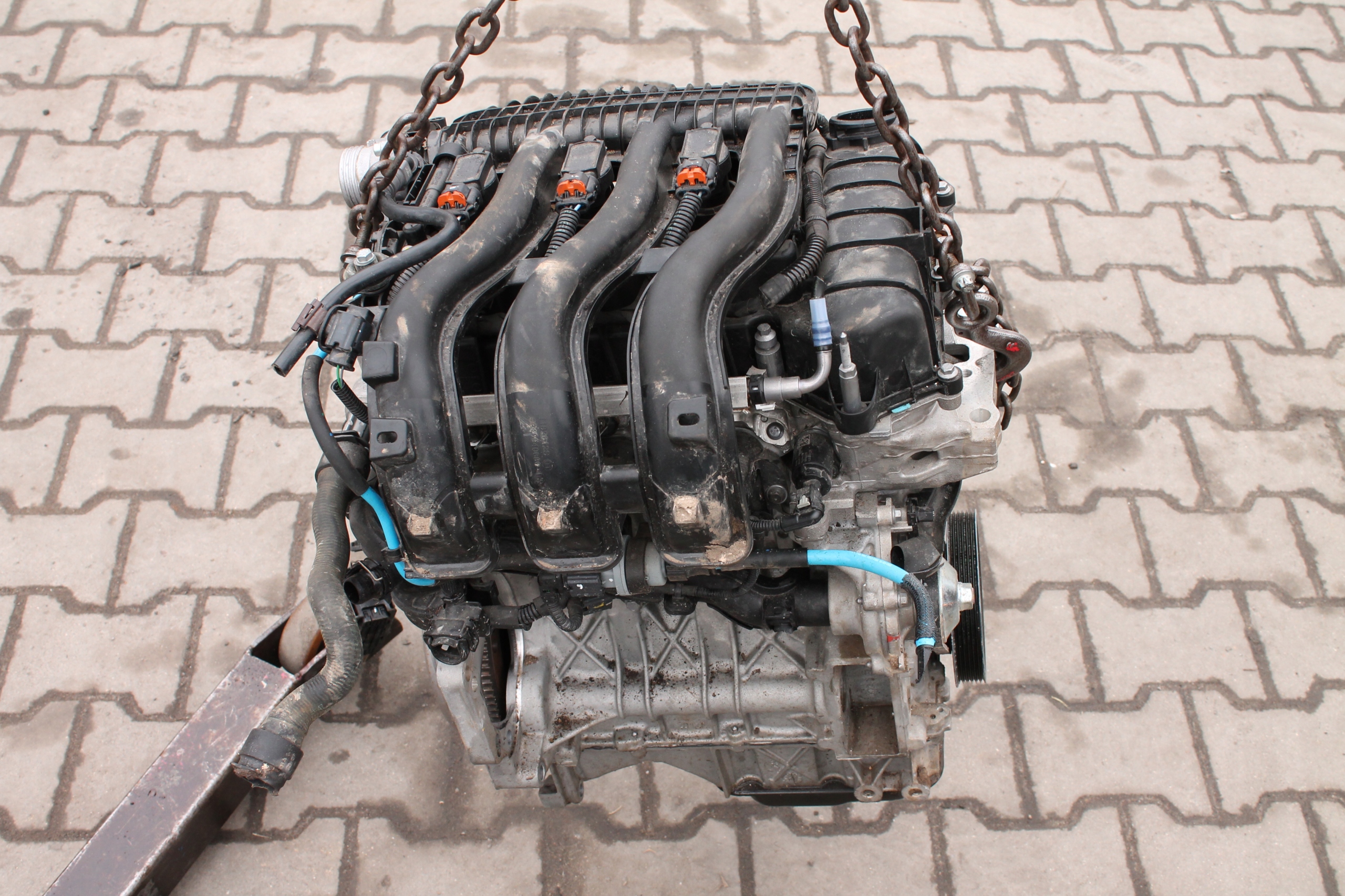 engine 1,2 VTI PSA HM05 CITROEN PEUGEOT 10XKD0