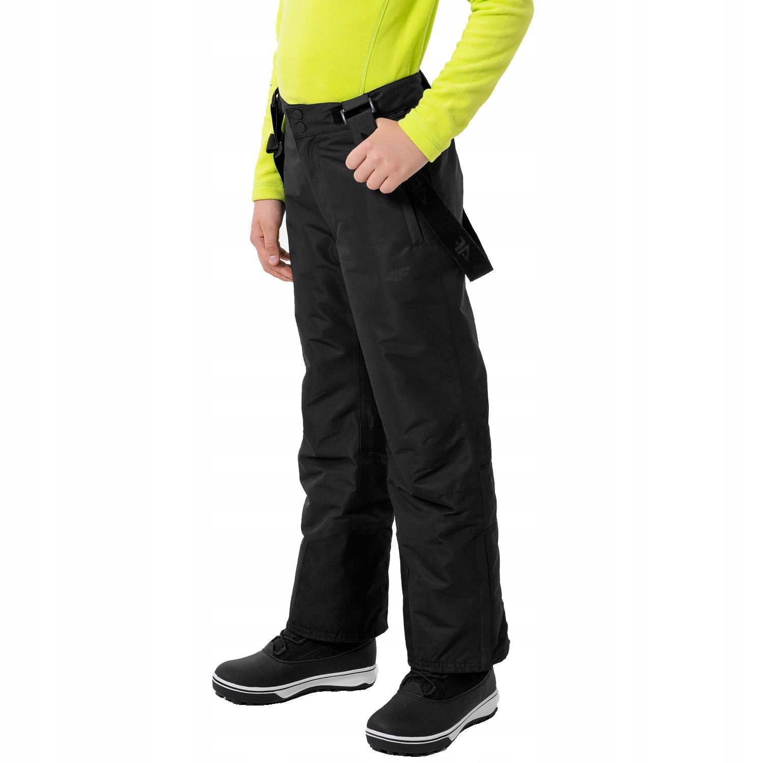 4F SPODNIE NARCIARSKIE DZIECIĘCE JSPMN001 CZARNE 146 Kod producenta HJZ22-JSPMN001-20S