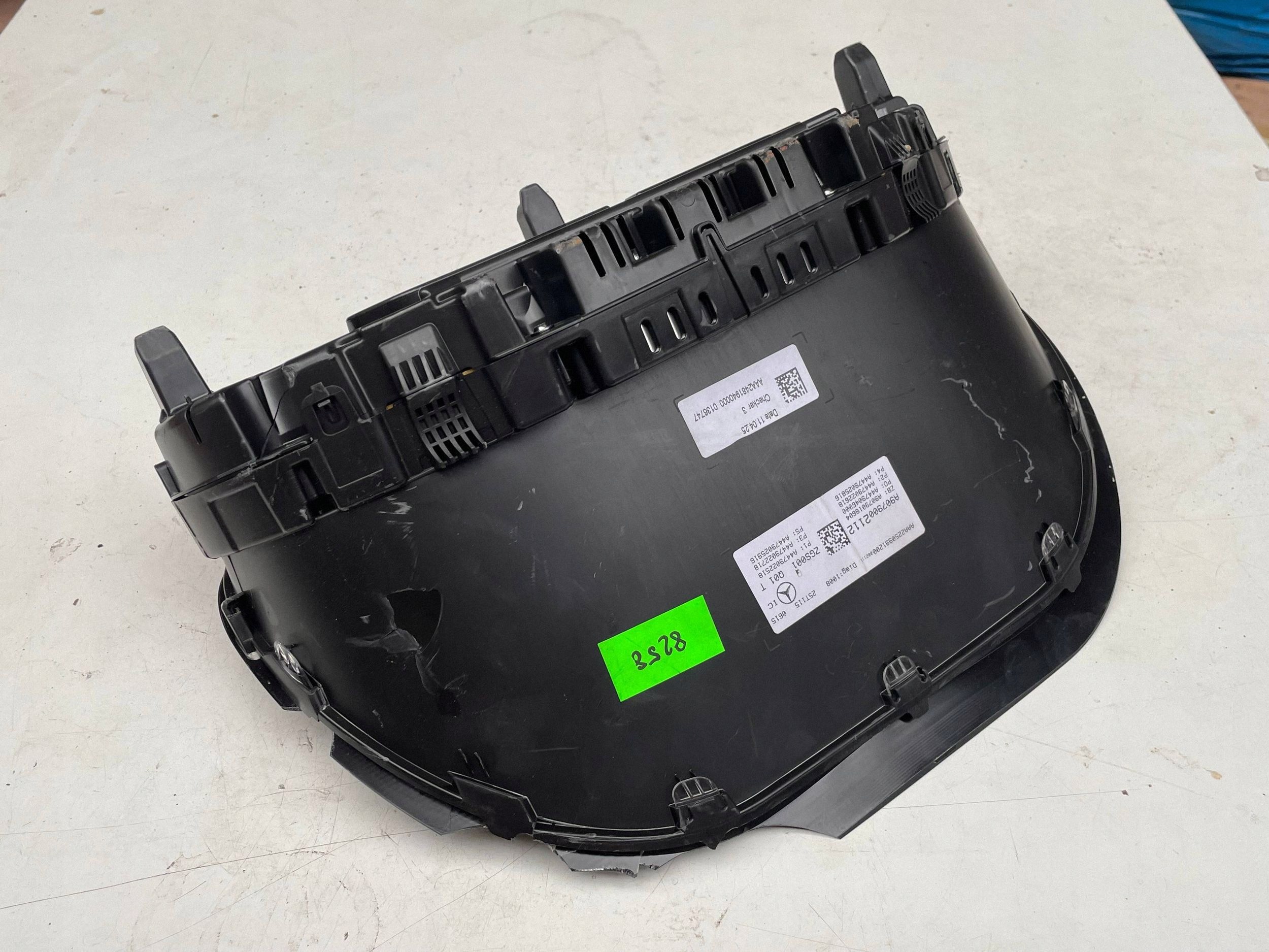 A9079002112 dials dials Mercedes-Benz Sprinter W907 W910 2025 !J