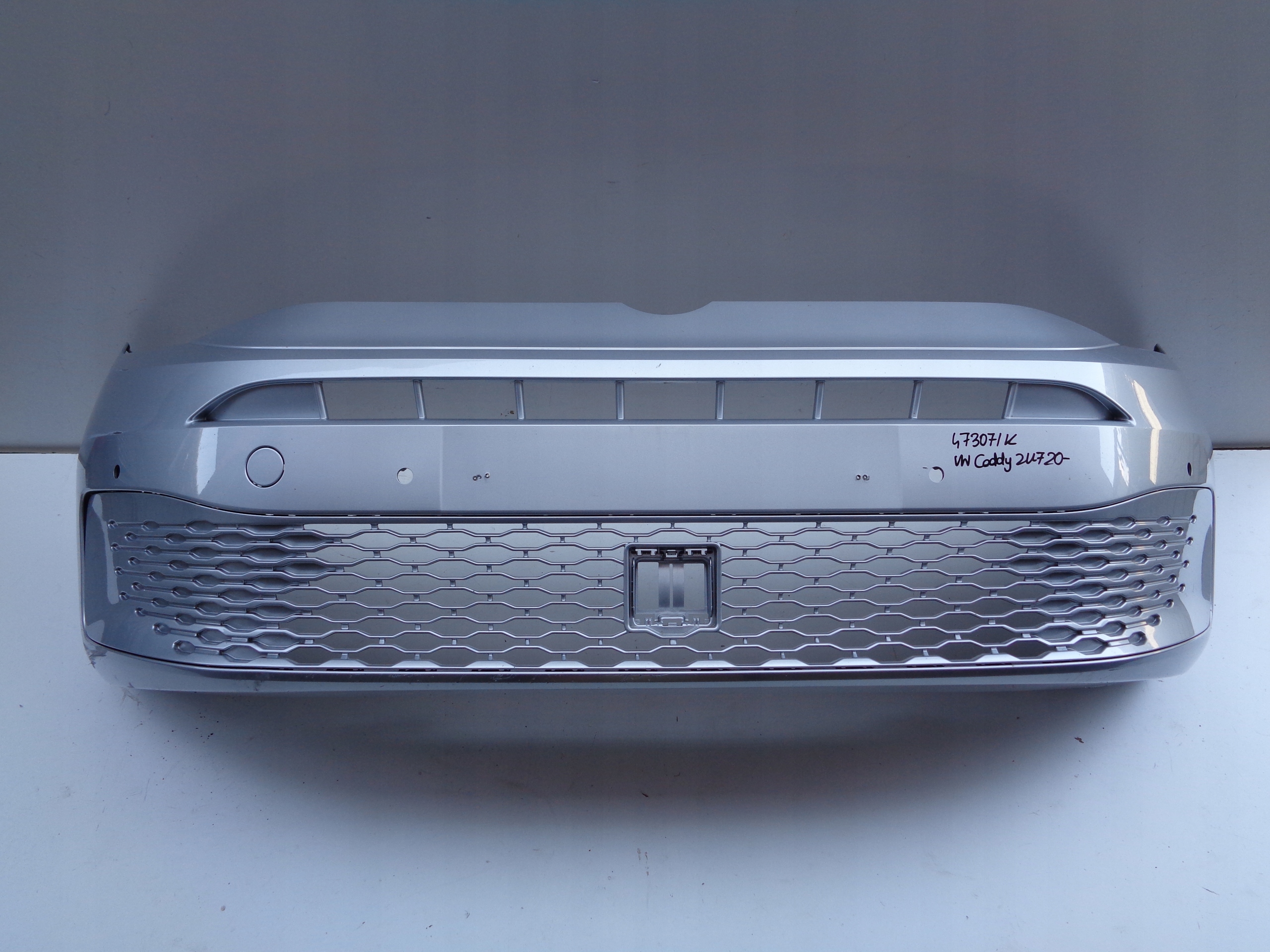Frontstoßstange VW CADDY 2K 2K7 20- NR 47307
