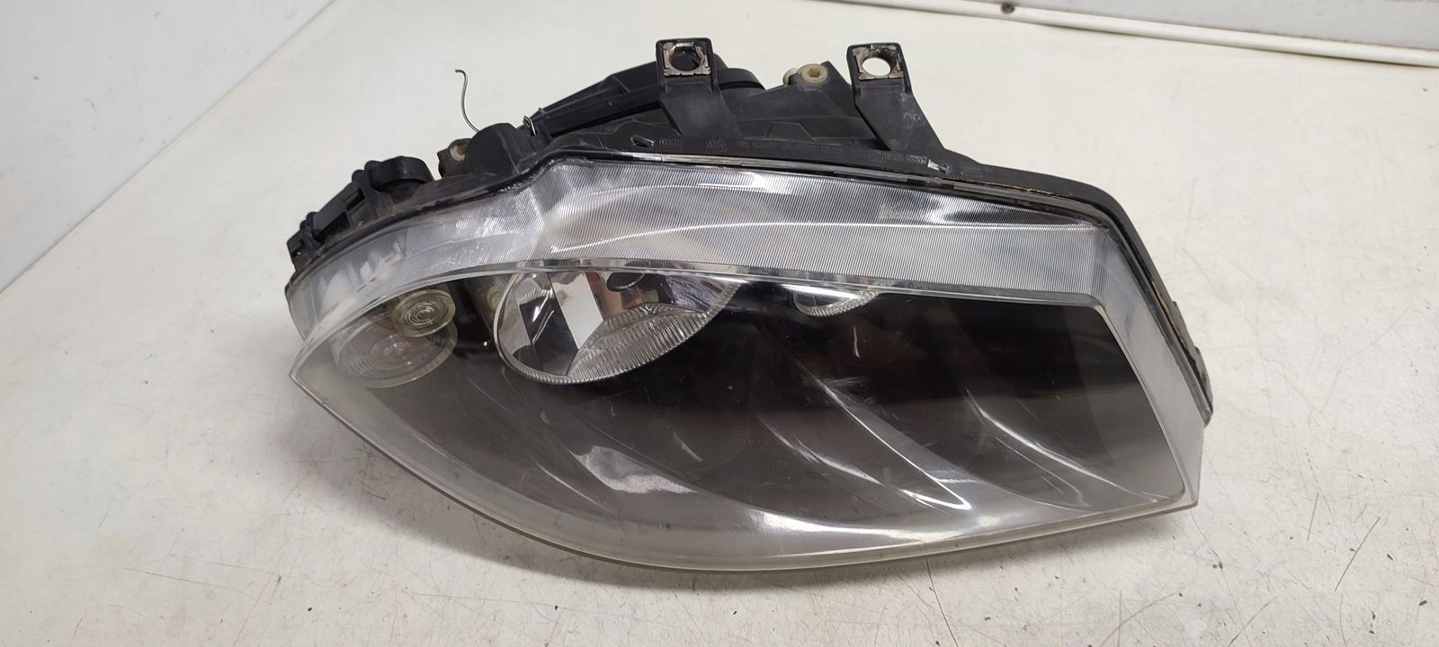 light front front right Seat Ibiza 6L