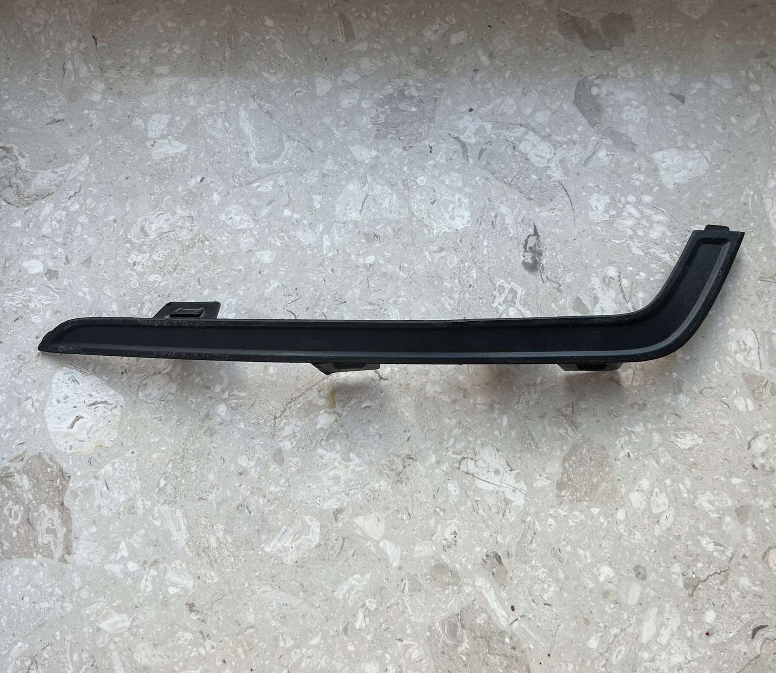 VOLVO V60 S60 18- moulding LISTEWKA W bumper front 31455648