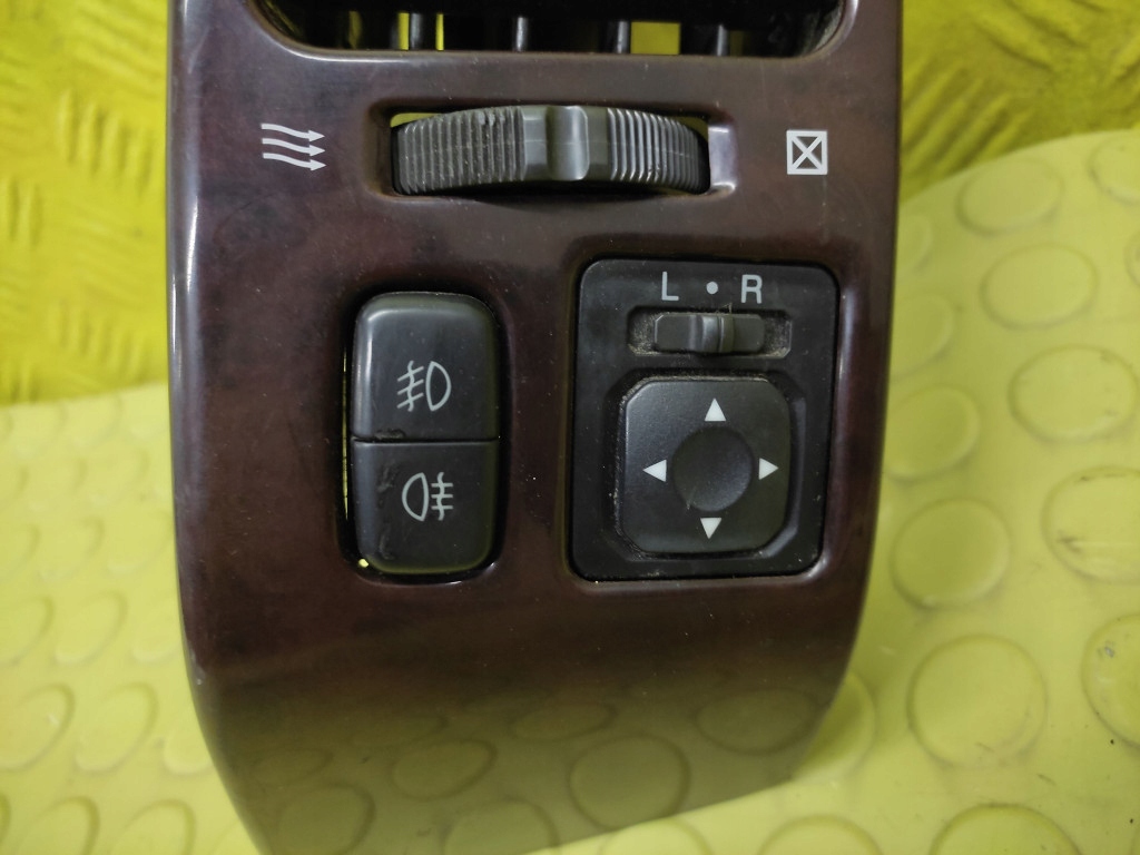 MITSUBISHI PAJERO 3 mirror control switch DEKOR