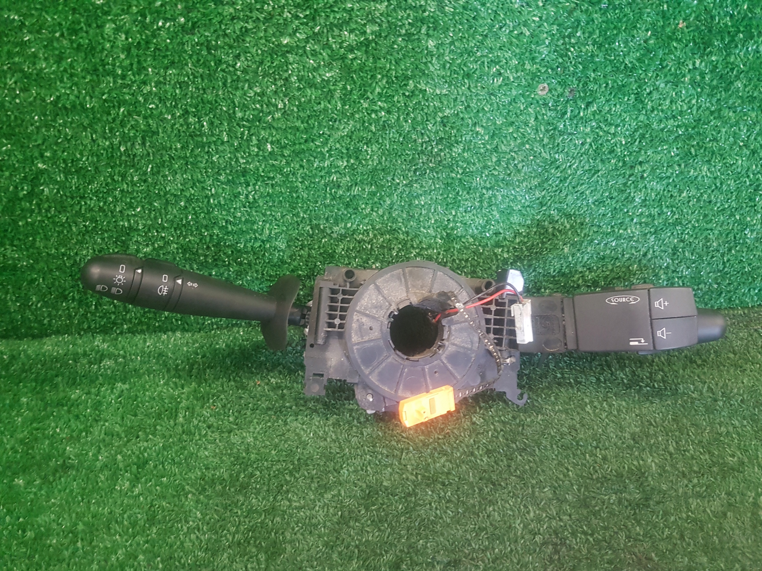 DEVIO LUCI TERGICRISTALLO TERGI RENAULT TRAFIC 2 8200070265