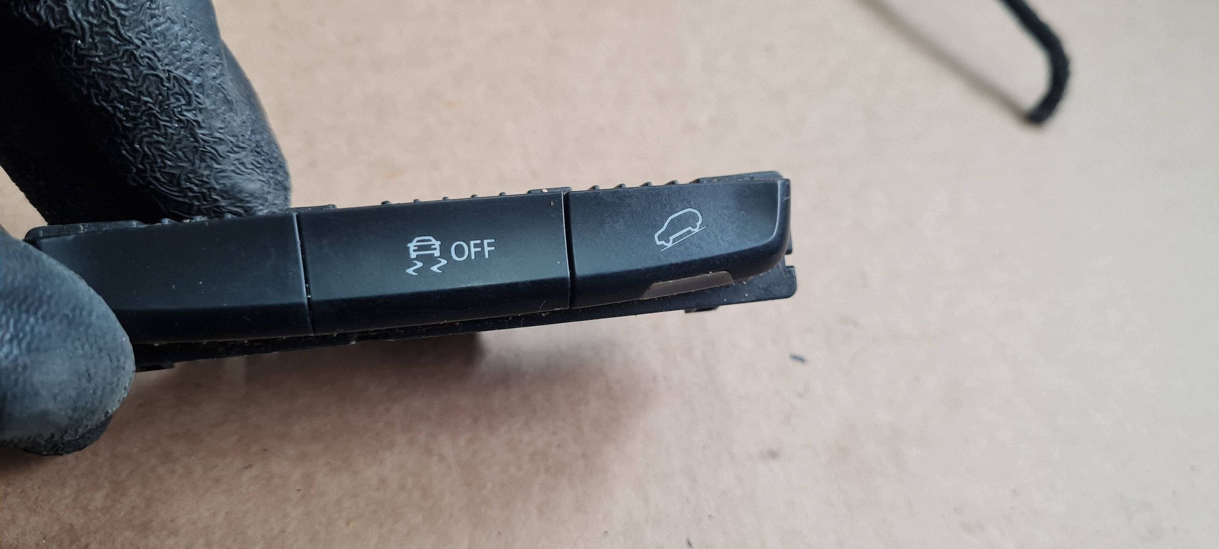Q5 8R SQ5 PANEL PRZYCISKOW button PDC ESP 8R0959673B