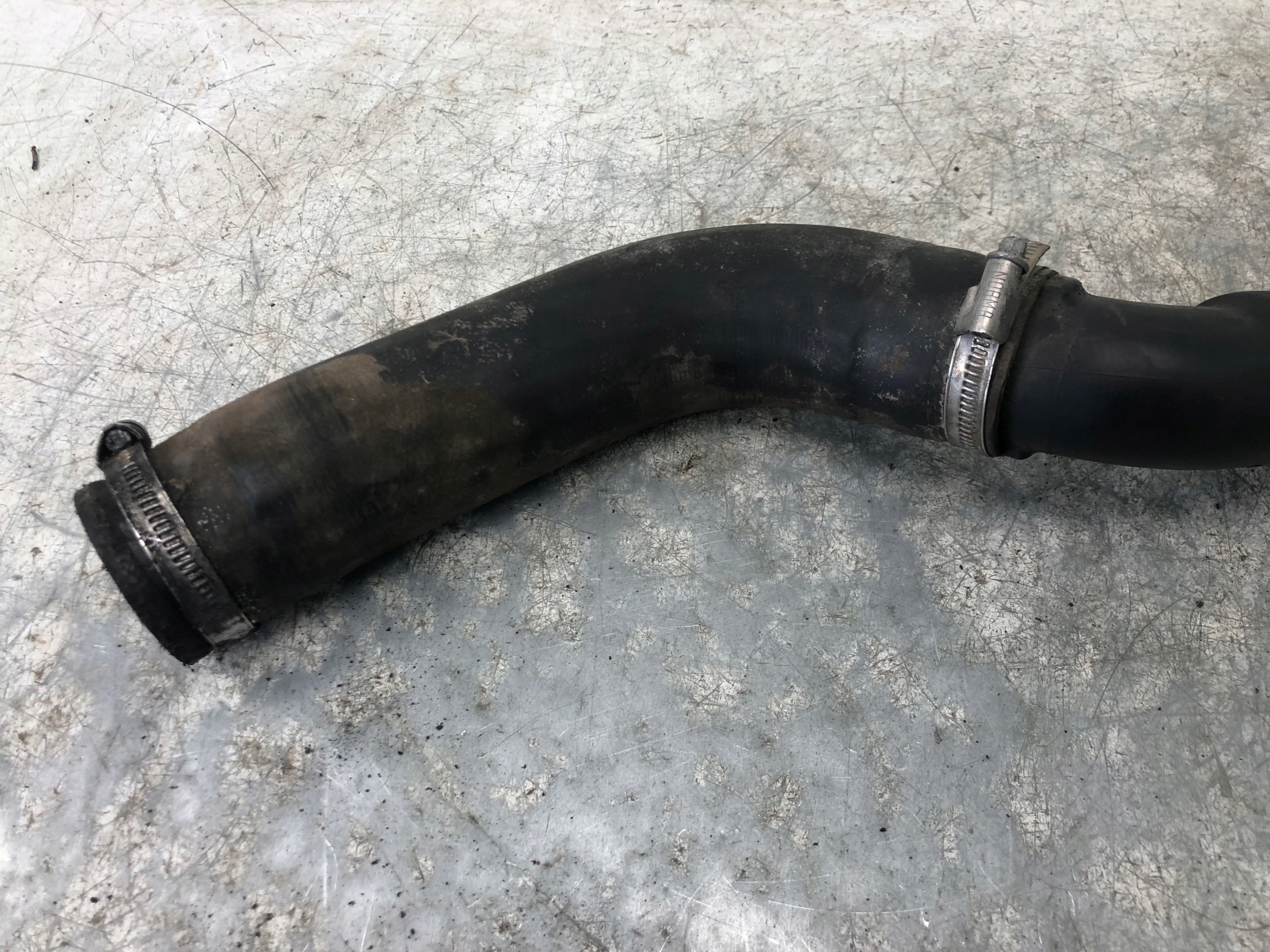 rohr Schlauch intercooler NISSAN NOTE E11 14463-9U20B