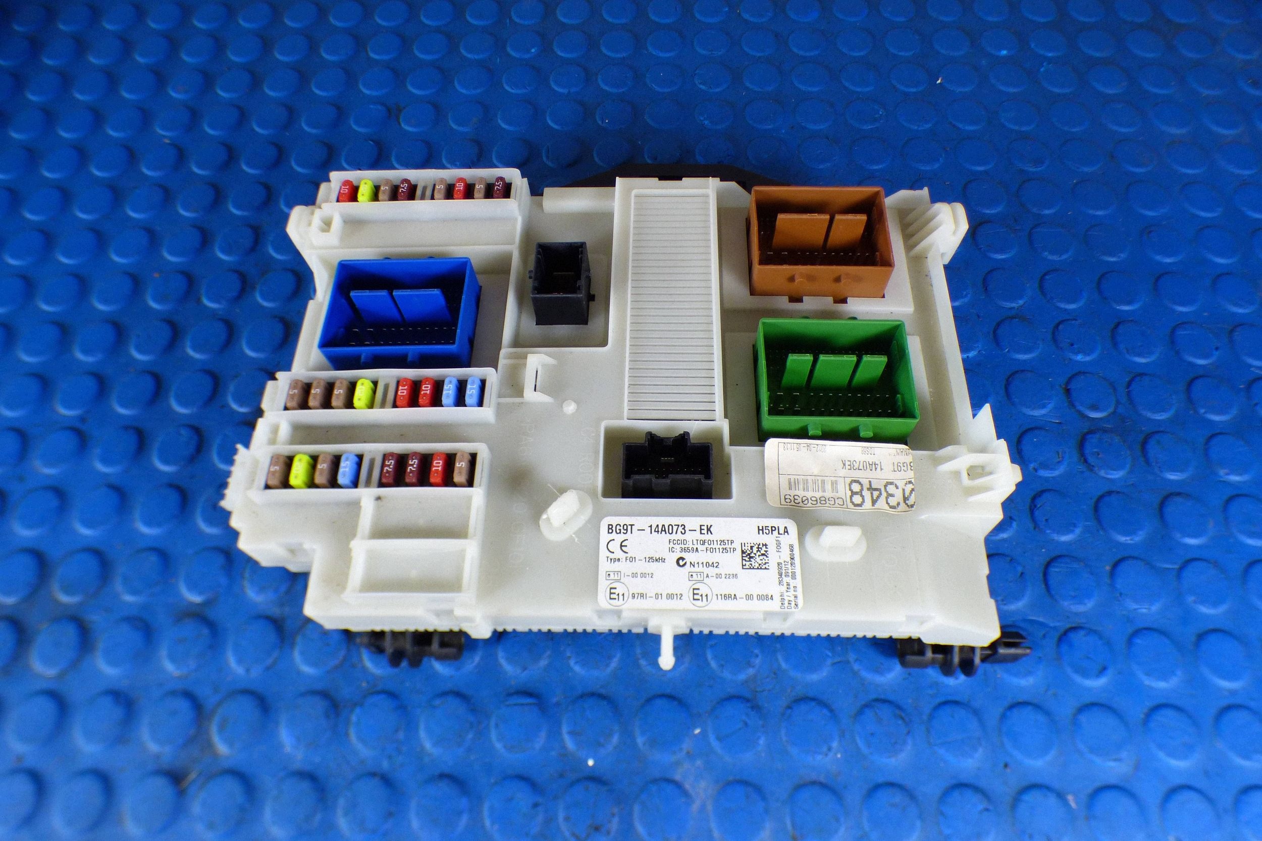 Ford Mondeo MK4 Module fusibles Module BSI BG9T-14A073-EK st.BDB