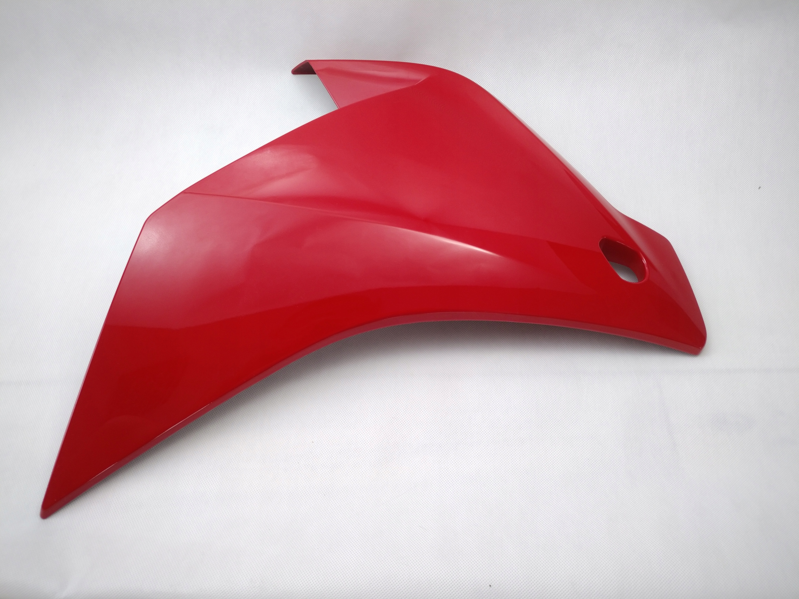 Honda Cbr 125 JC50 krytka pravého panelu nová originálna 64300-KTY-J00ZA