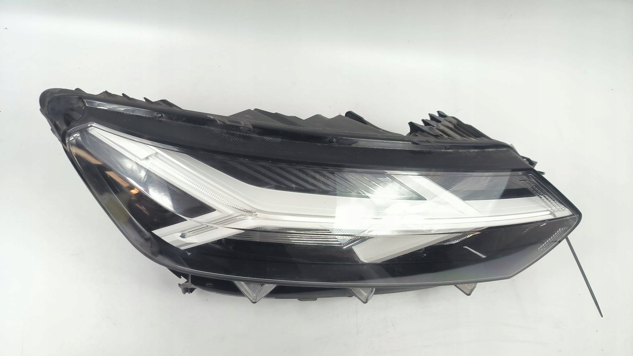 light right front EU 260107978R DACIA JOGGER LIFT