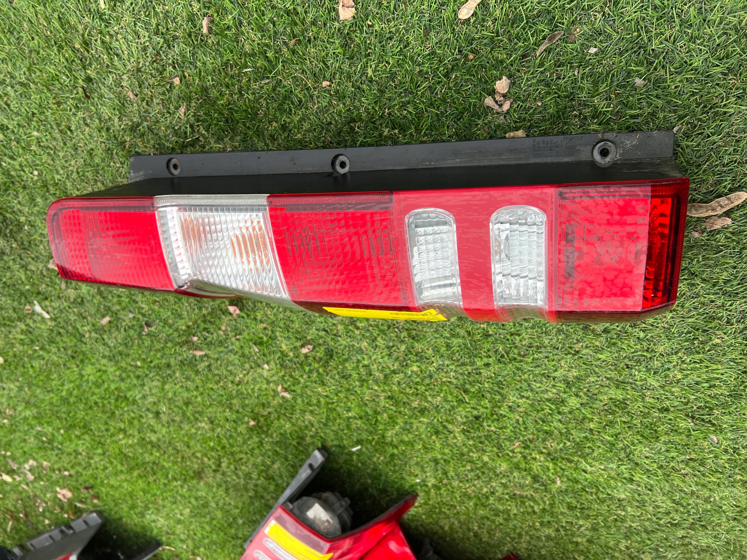 MERCEDES SPRINTER light rear left A9068202100 A9068200164 complete ORYGIN