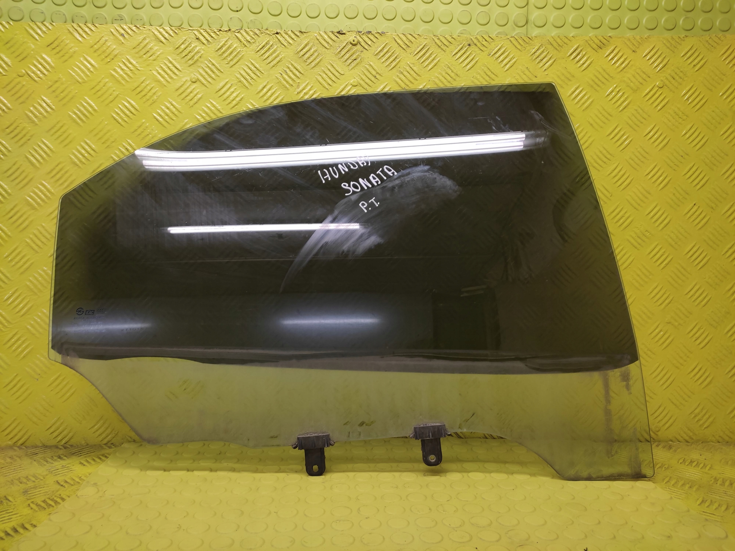 HYUNDAI SONATA window door right rear part