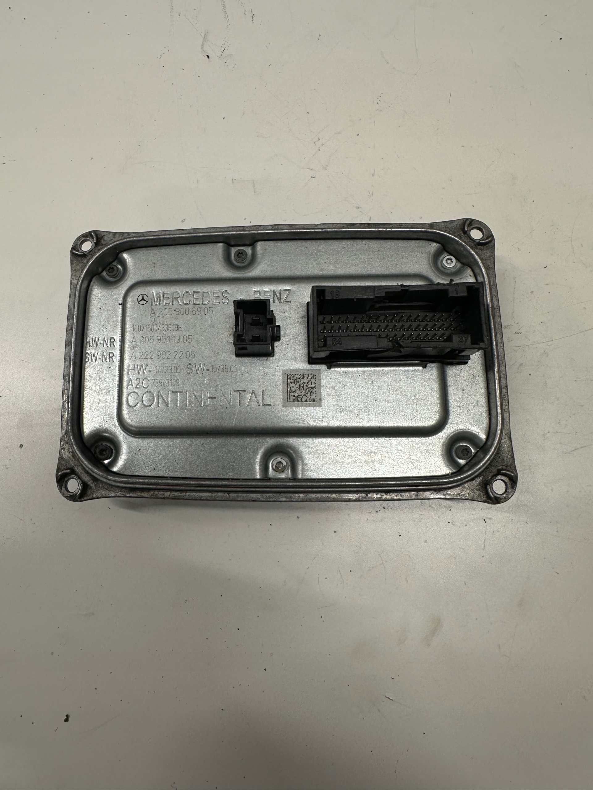 PRZETWORNICA MODUŁ LED MERCEDES A2059006905...