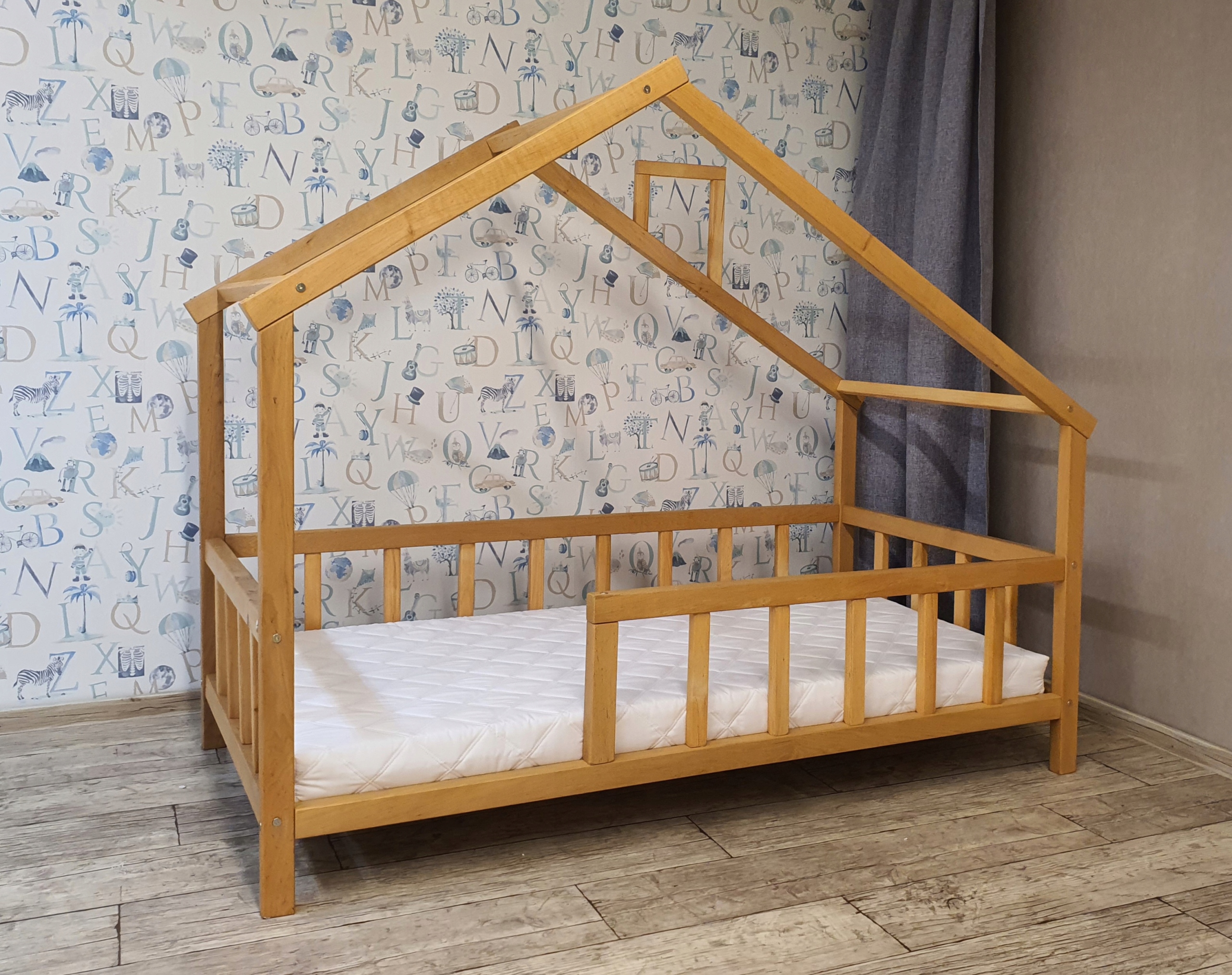 Łóżko dziecięce Domek z drewna olchowego 160x80 cm (łóżko dziecięce z  drewna olchowego) • Cena, Opinie • Łóżeczka drewniane 11496952643 • Allegro
