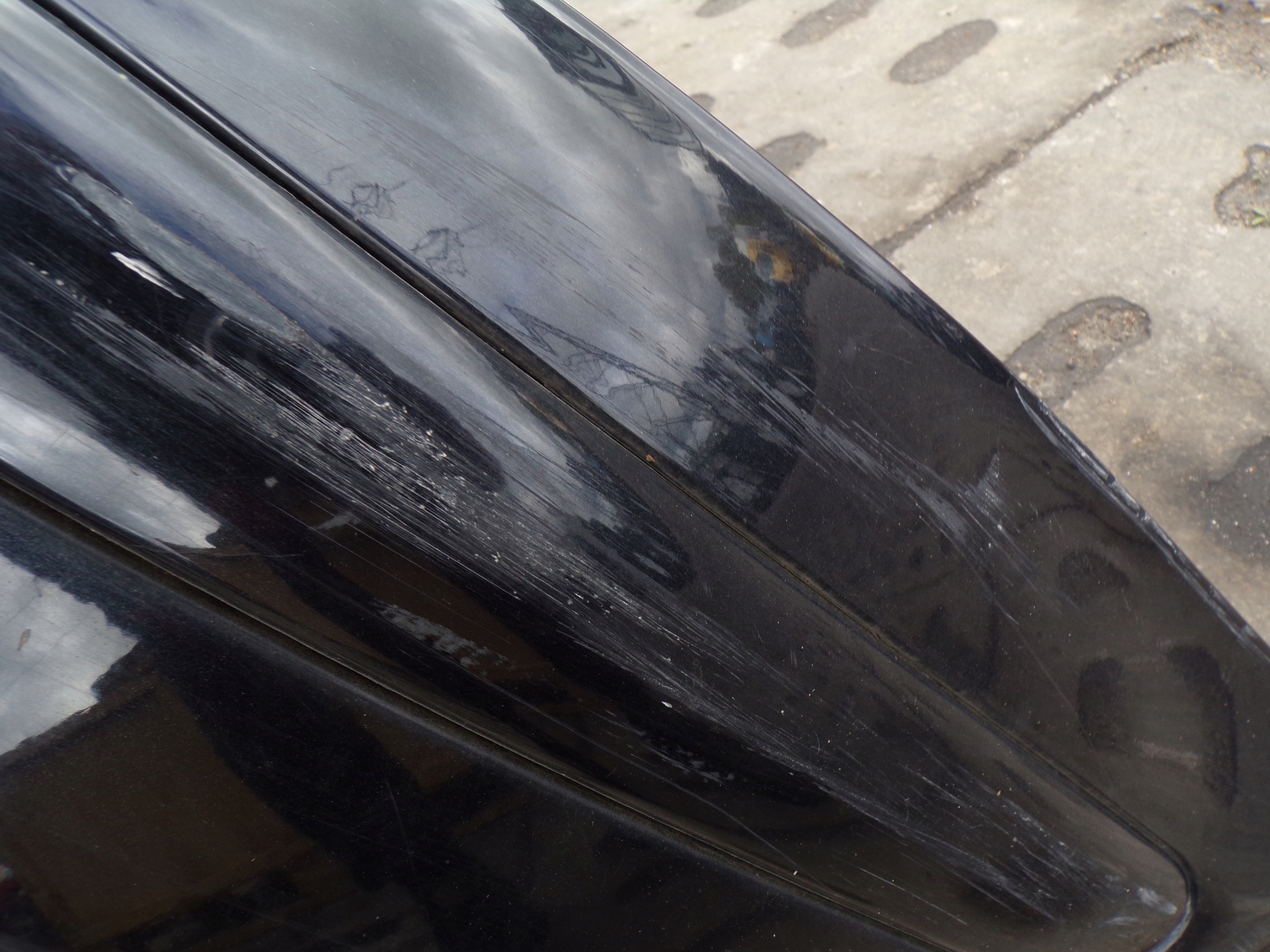 front bumper front TOYOTA AVENSIS T25 colour 209