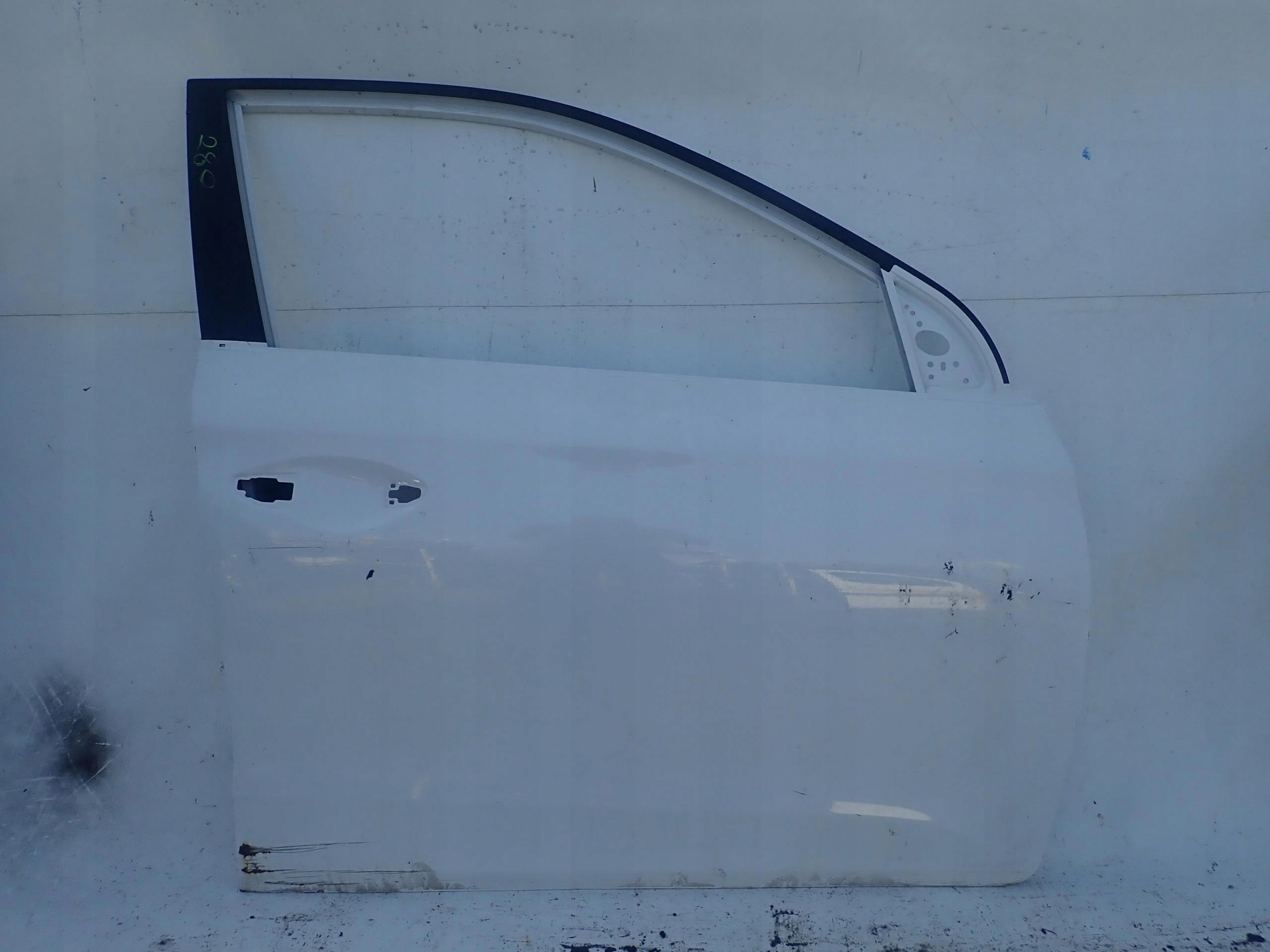 HYUNDAI I20 II 2 14- door front front right