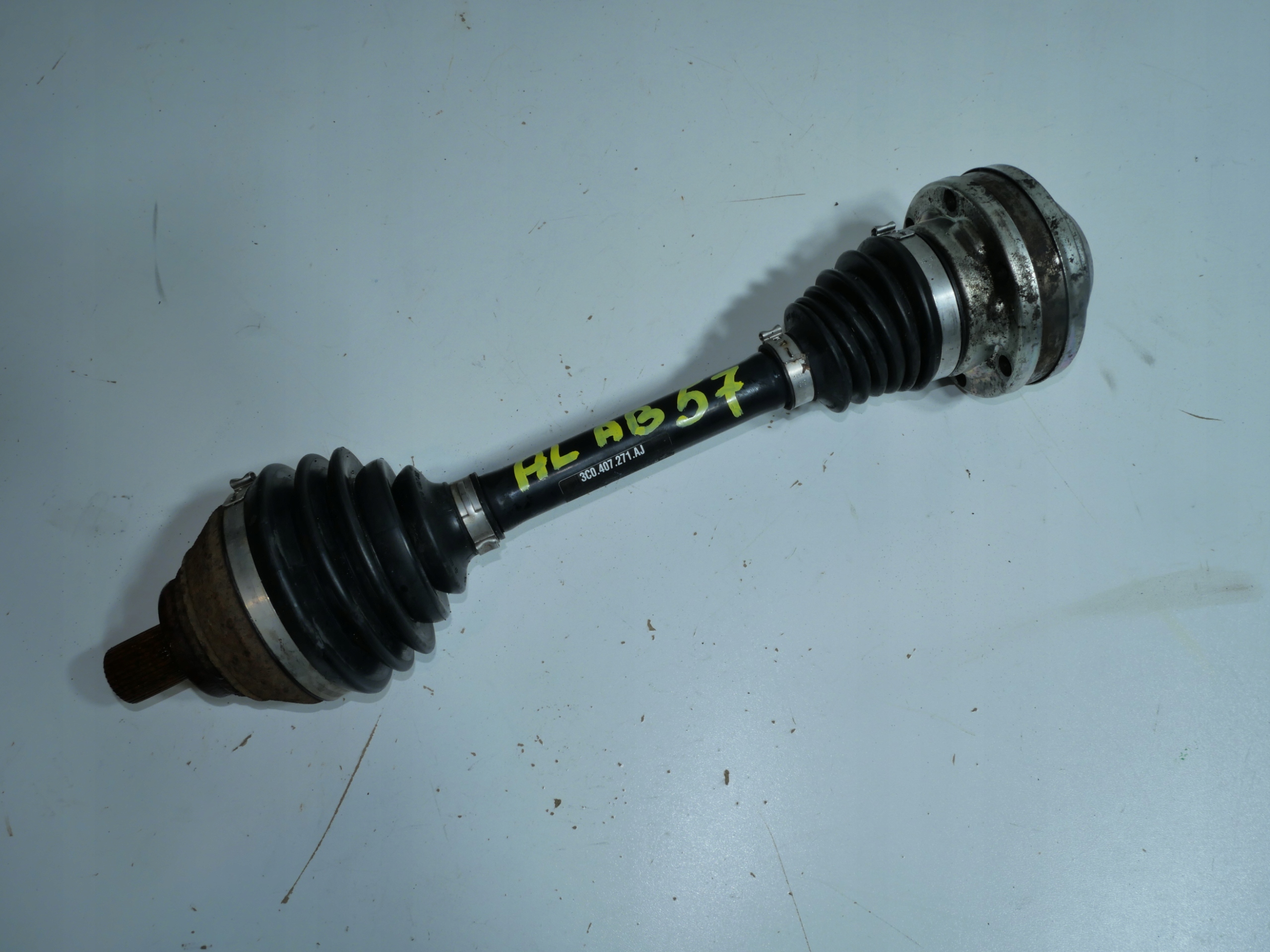 semi-axis left front AUDI SEAT SKODA 3C0407271AJ