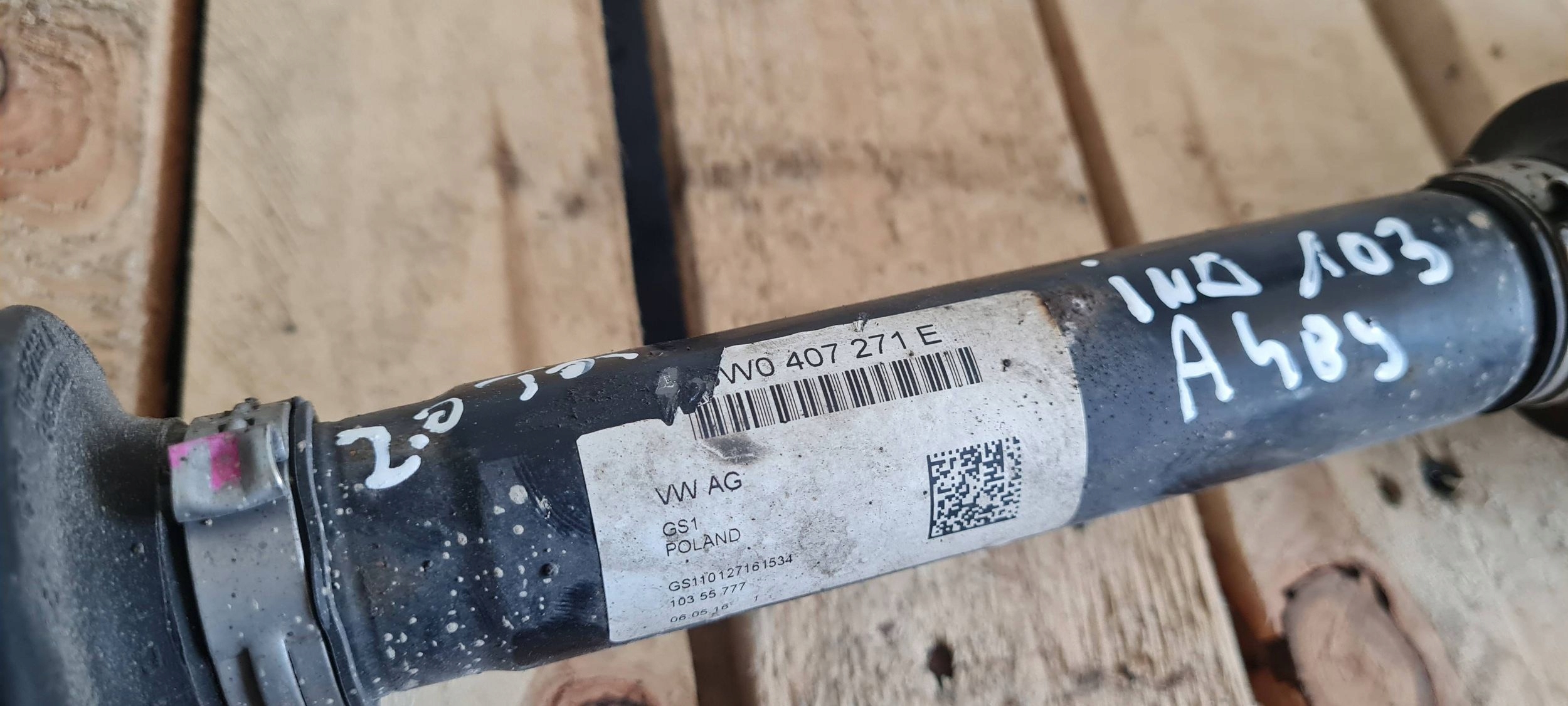 A4 B9 8W semi-axis left right front 2.0 TDI 8W0407271E A5 8W