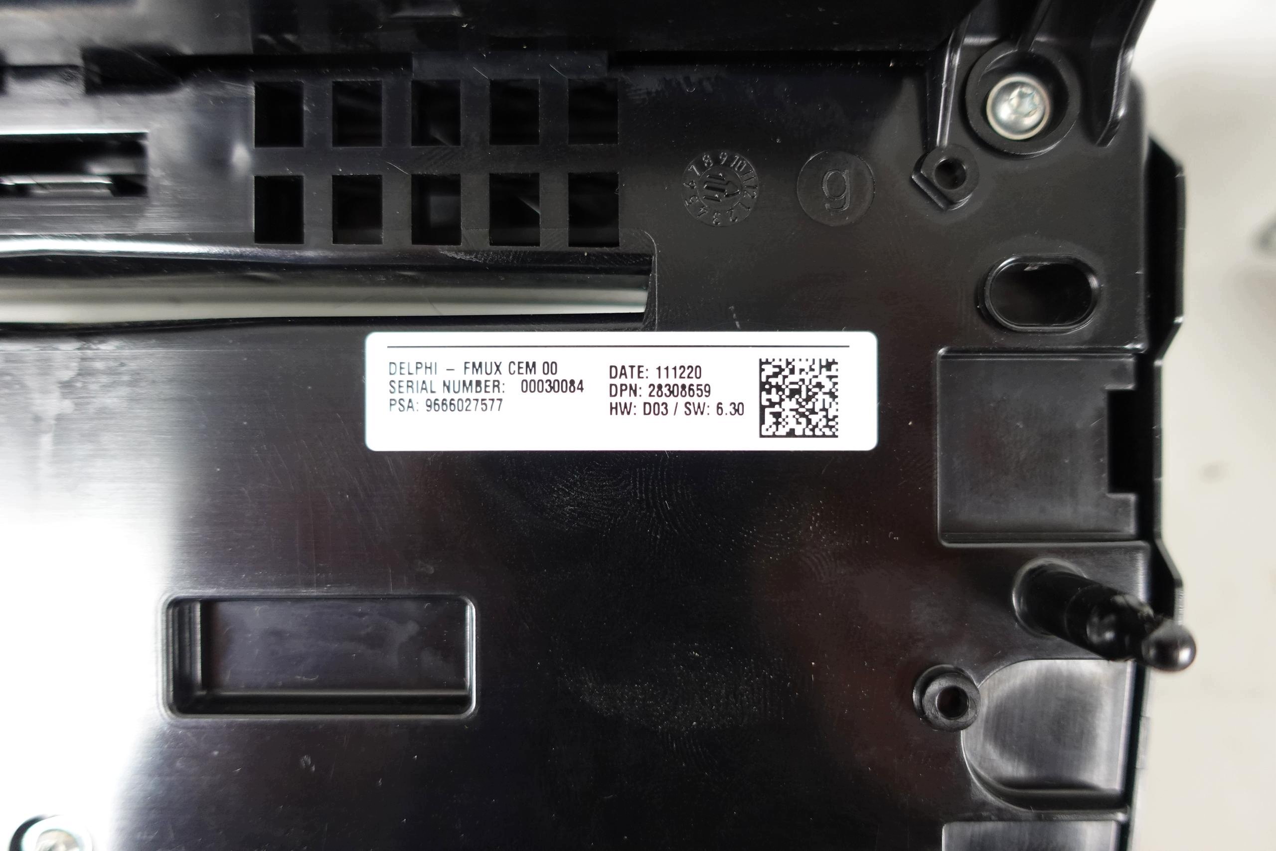 RADIO MP3 display navigation devices CITROEN C4 2 II B7 9800836080 9800247580