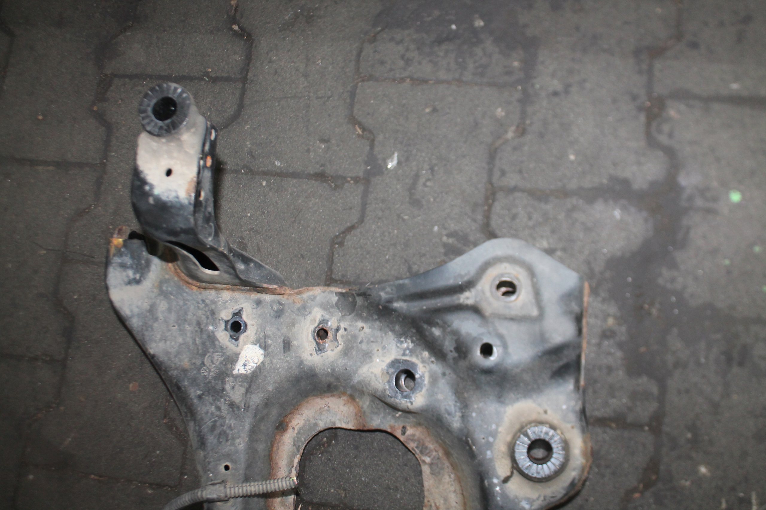 axle beam subframe axle beam TRAWERS front VW GOLF VII 2.0 TDI 12-20