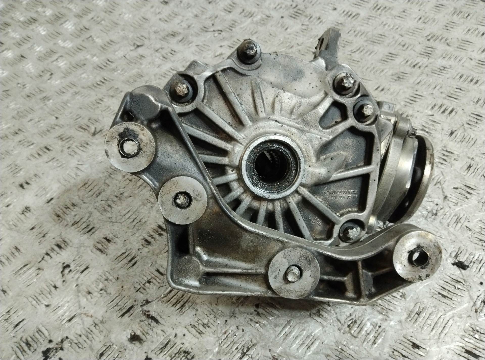 1243512501 - Передний мост дифференциал дифференциал MERCEDES W212