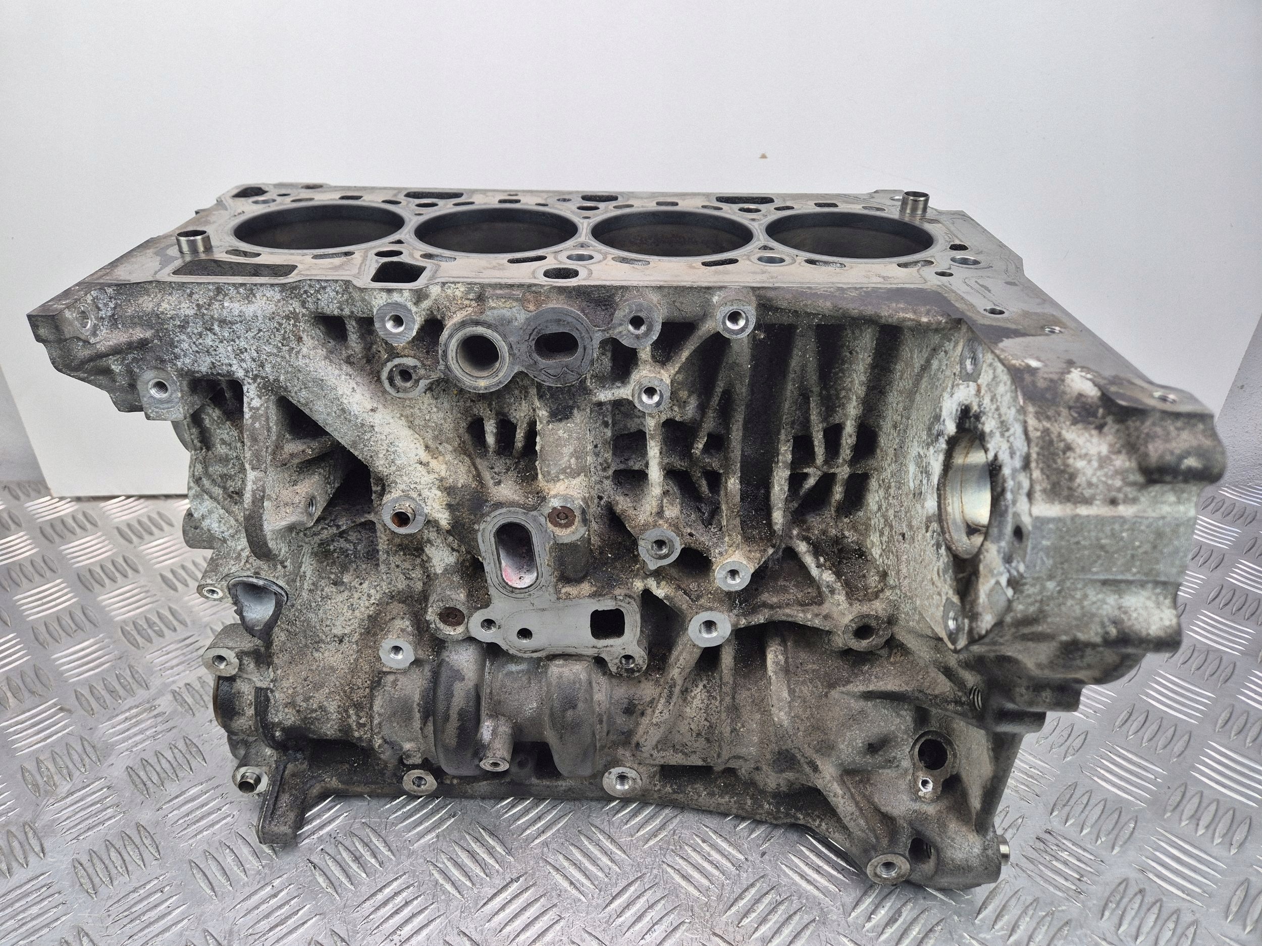 Blok motore BMW 3 E90 E91 318d 7797922 N47D20A
