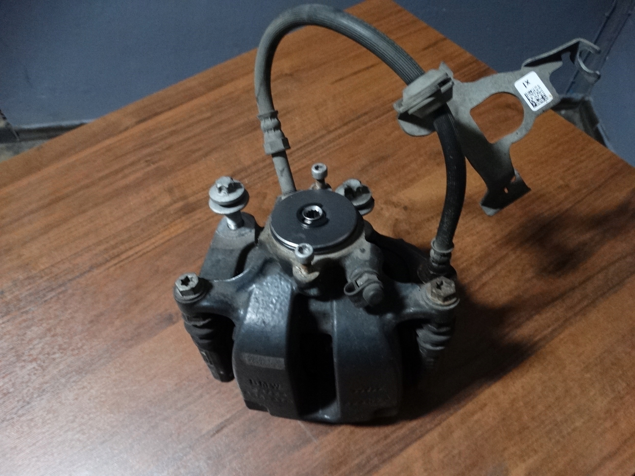 caliper brake right rear part BMW G11 G12 750iX 1