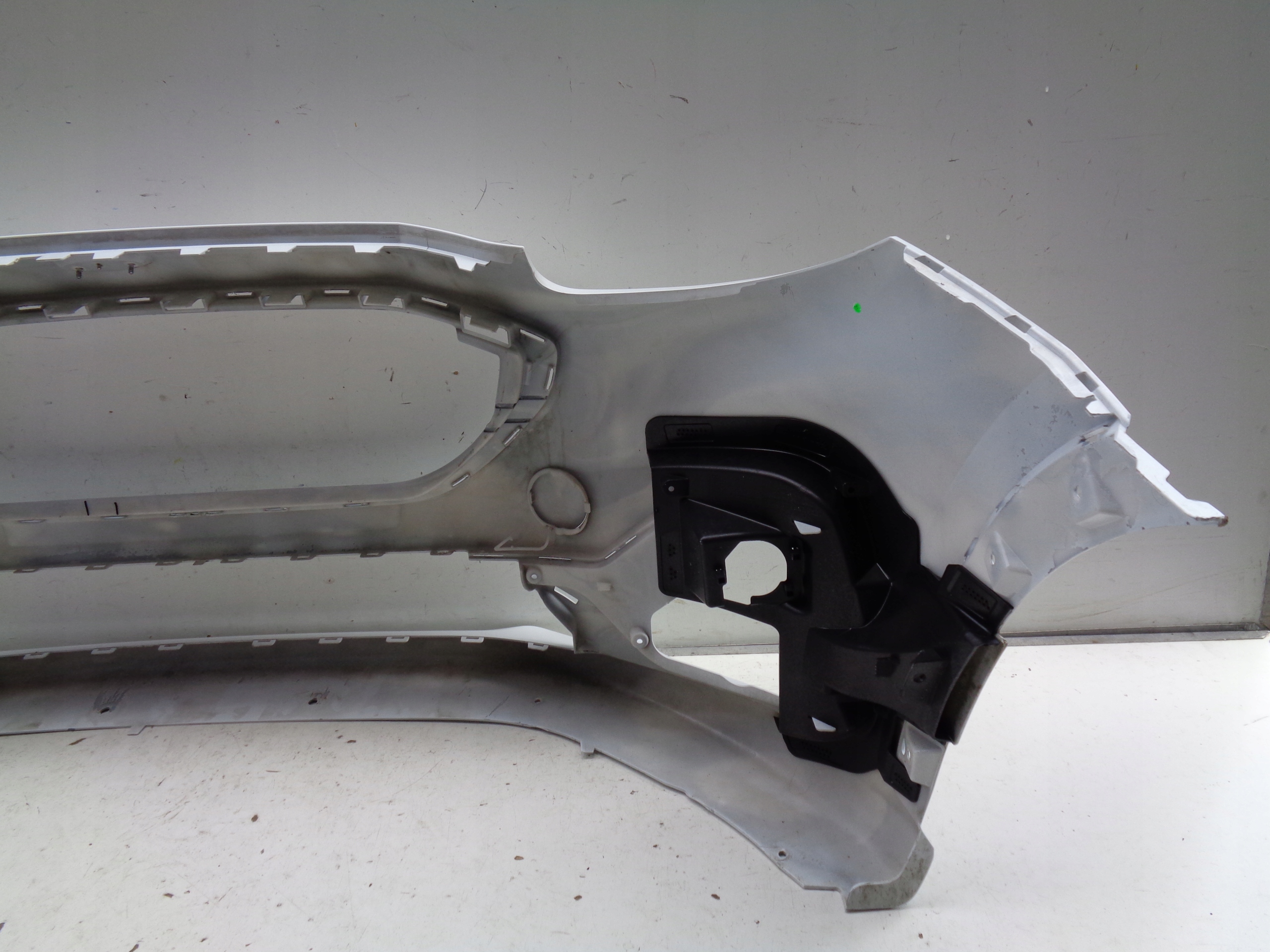 Frontstoßstange FORD PUMA 19- ST LINE NR 39991