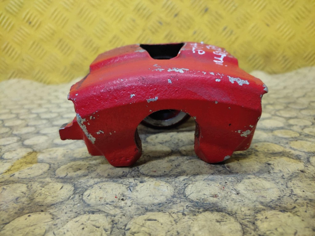 VW GOLF IV 1.9 TDI 4X4 caliper brake left front