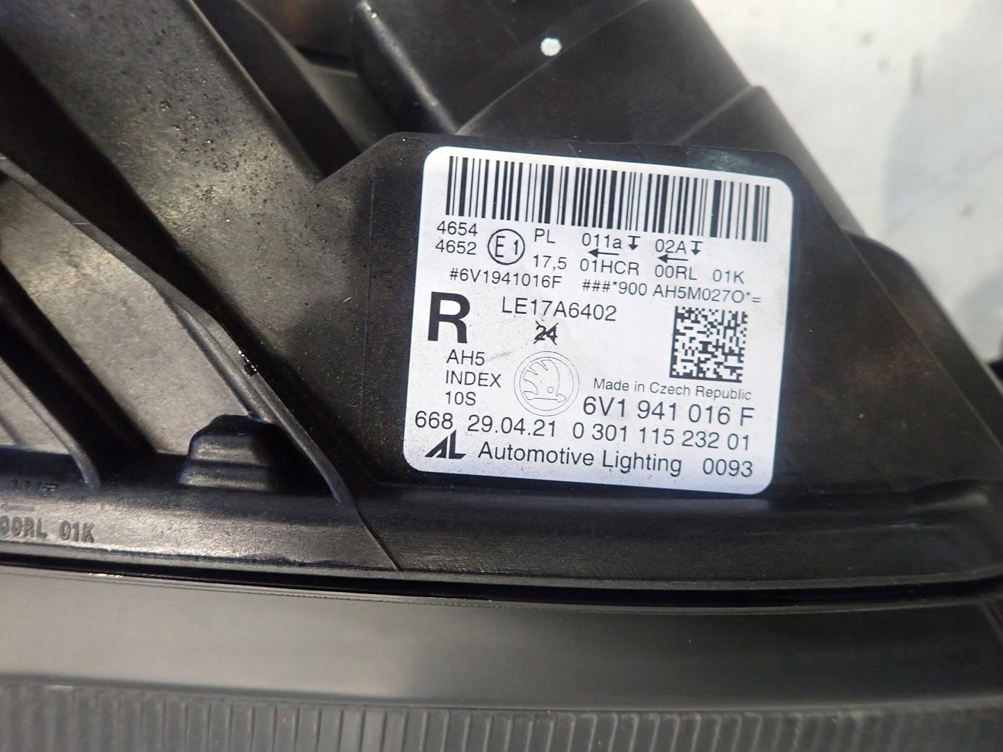 light front right SKODA FABIA III LIFT 17 FULL LED