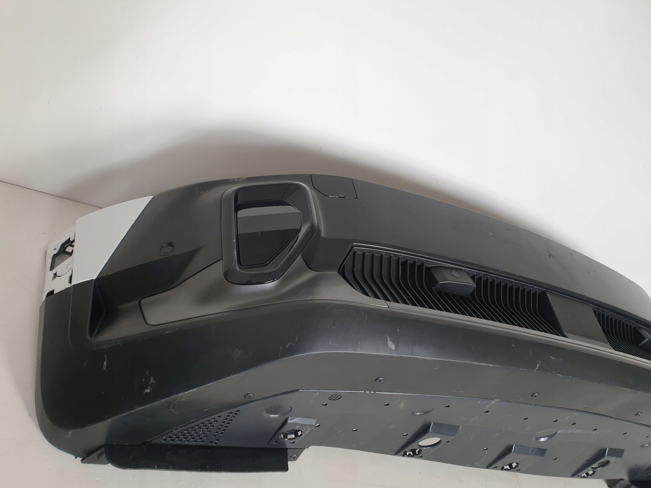 RENAULT 4 IV E-TECH 25-> bumper front front PDC RADAR cover 620269461R