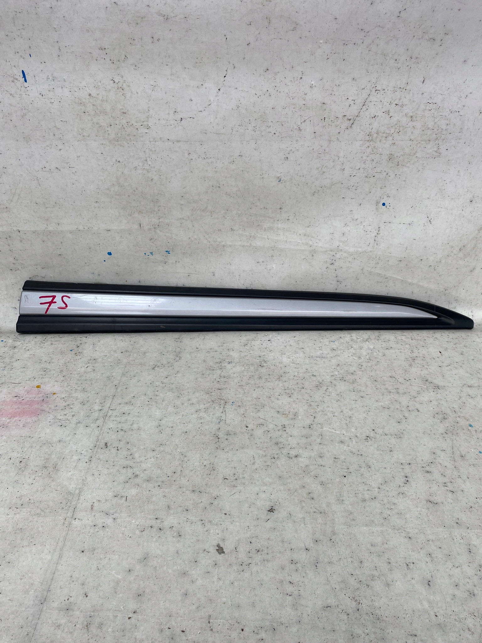 MITSUBISHI OUTLANDER III 12- moulding door right front 5727A404