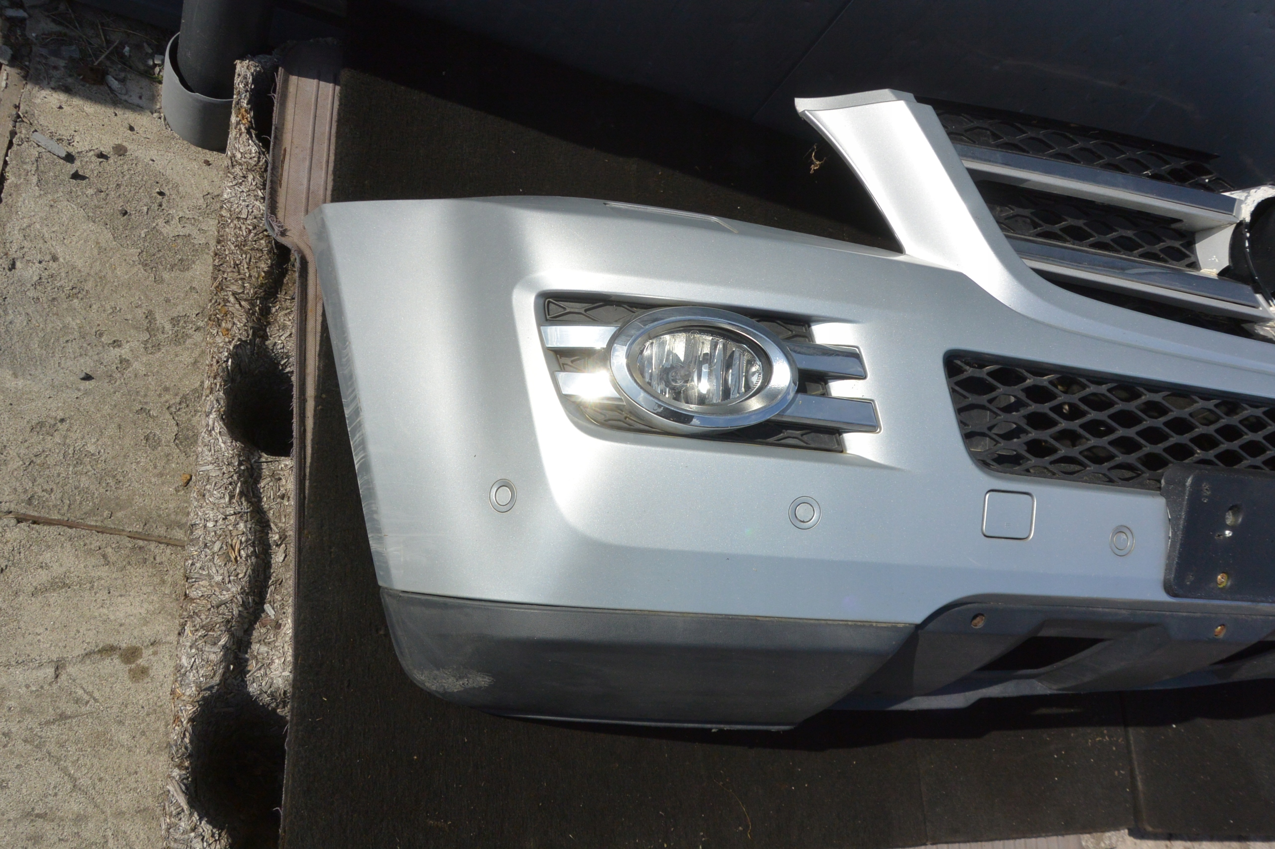 bumper front MERCEDES GL X164 XENON PDC KPL washers 06- 775