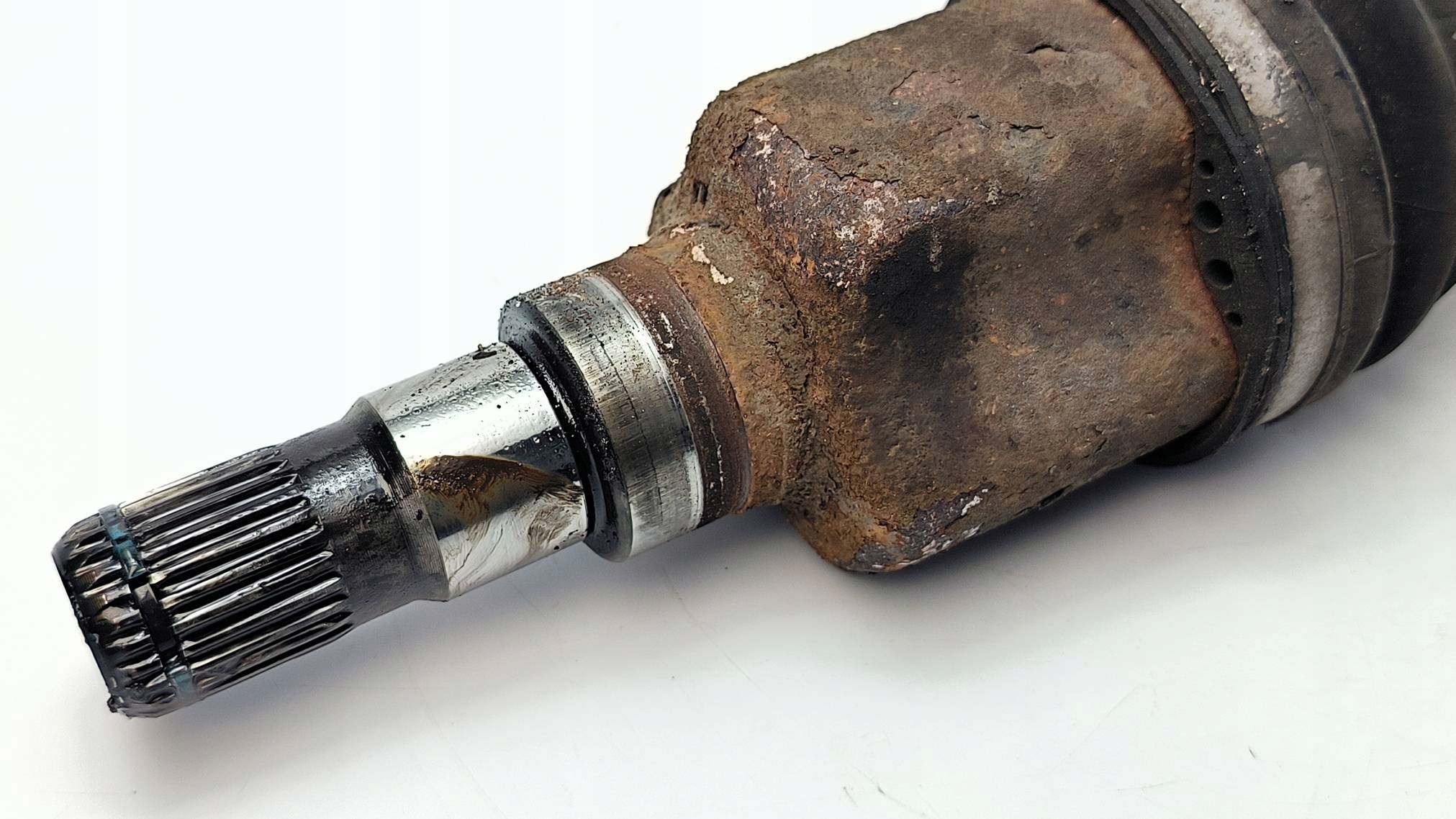 semi-axis left rear part FIAT FREEMONT