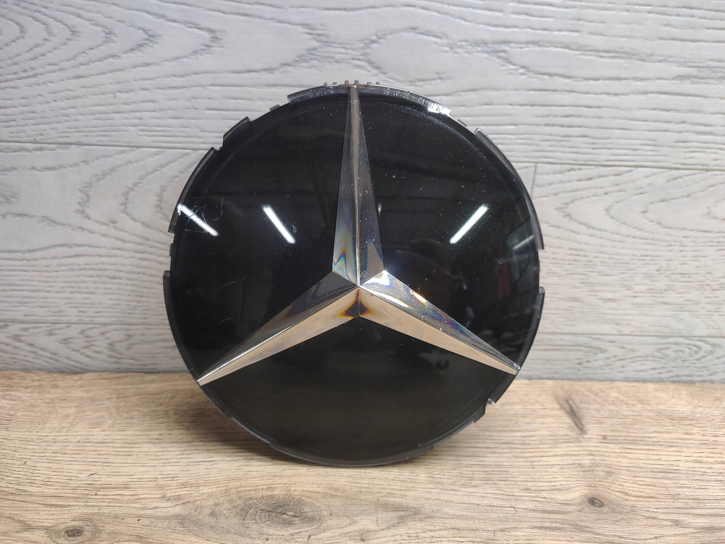 Mercedes-Benz B W246 W242 2012 Z przodu Emblematy