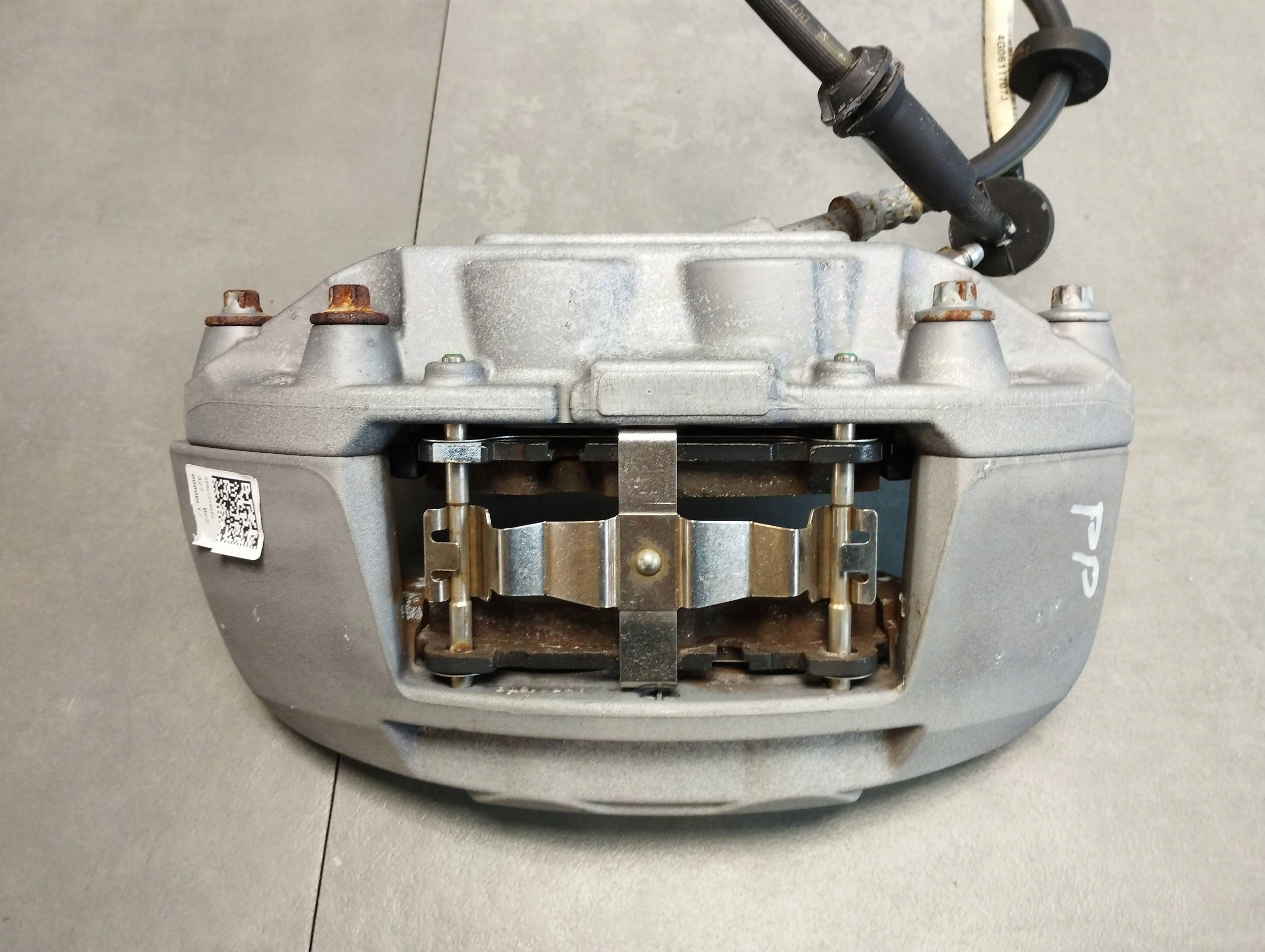 Audi A7 4G 2016 3.0 TDI caliper right front 8R0615106BS